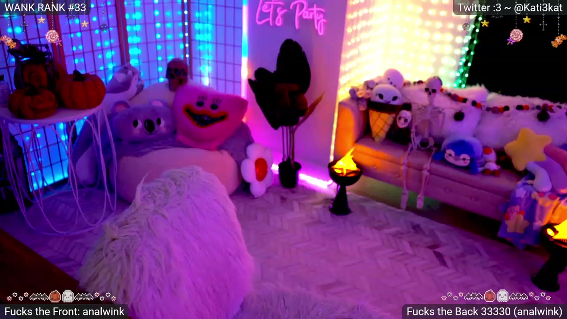 Gallery image thumbnail from Kati3Kat's myfreecams stream on, 10/28/2023, 08:34 image 19 of 20