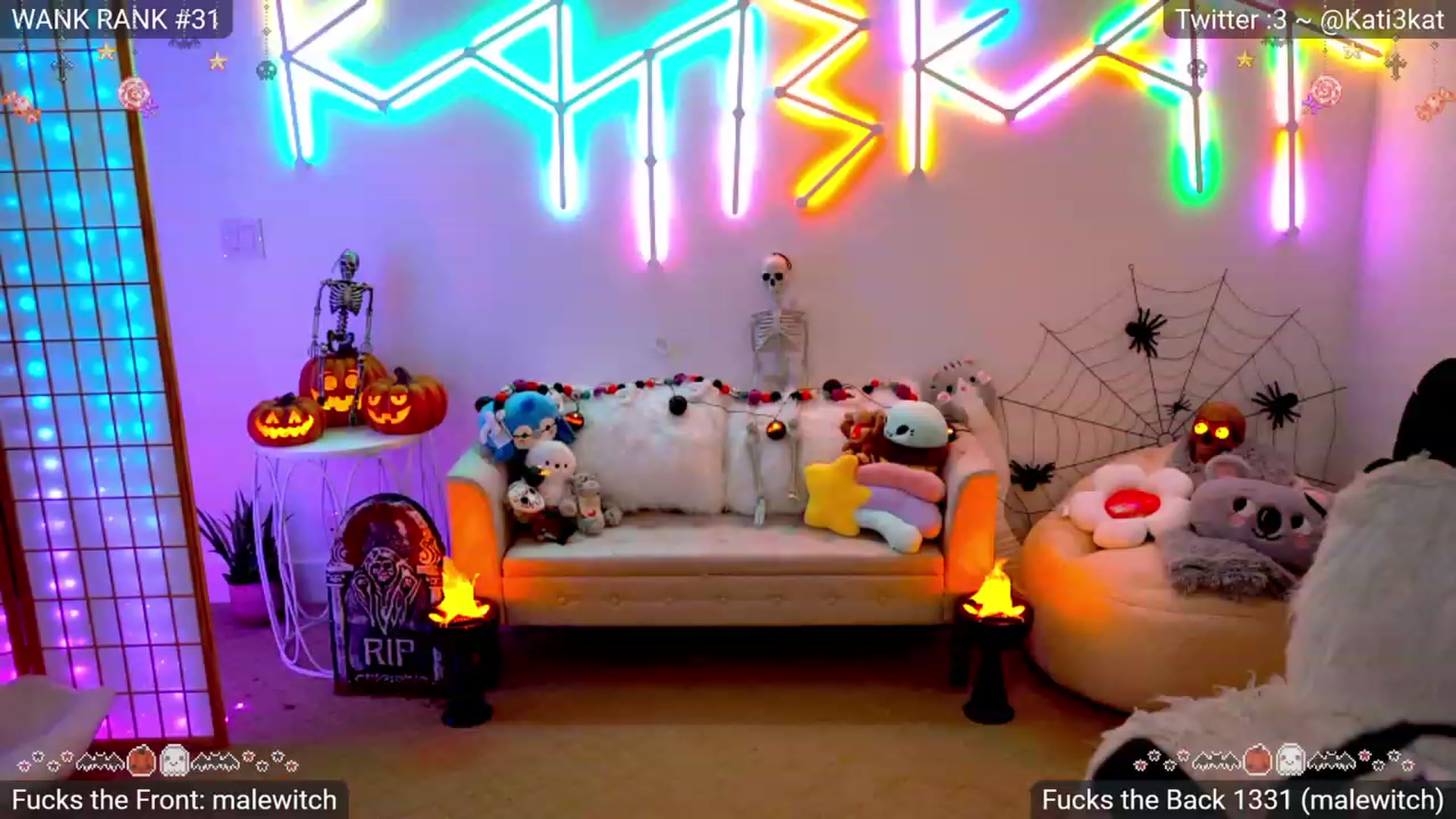Gallery image thumbnail from Kati3Kat's myfreecams stream on, 10/30/2023, 06:39 image 16 of 20