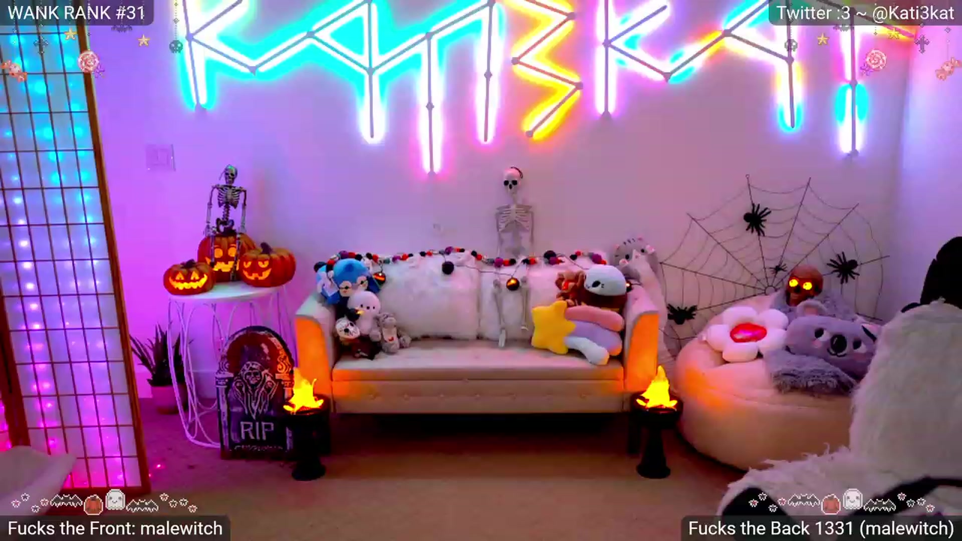Gallery image thumbnail from Kati3Kat's myfreecams stream on, 10/30/2023, 06:39 image 15 of 20
