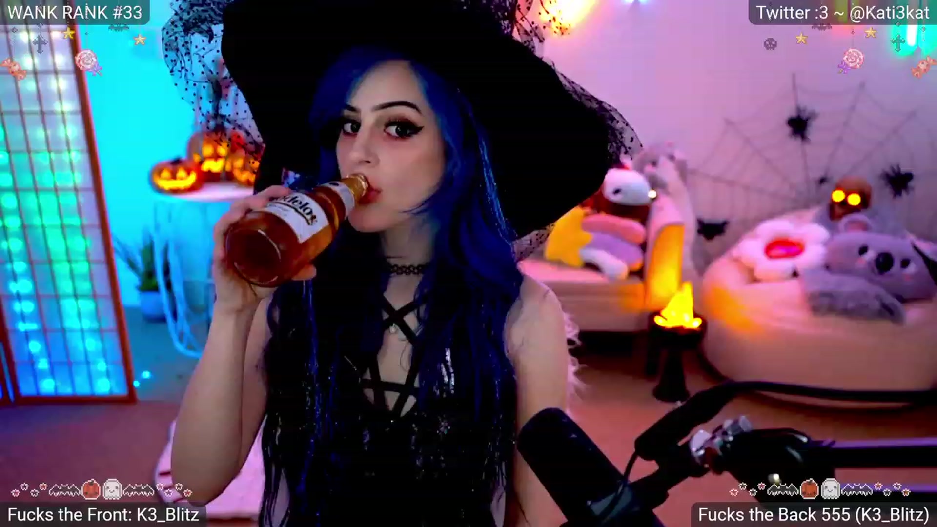Gallery image thumbnail from Kati3Kat's myfreecams stream on, 10/30/2023, 06:39 image 6 of 20