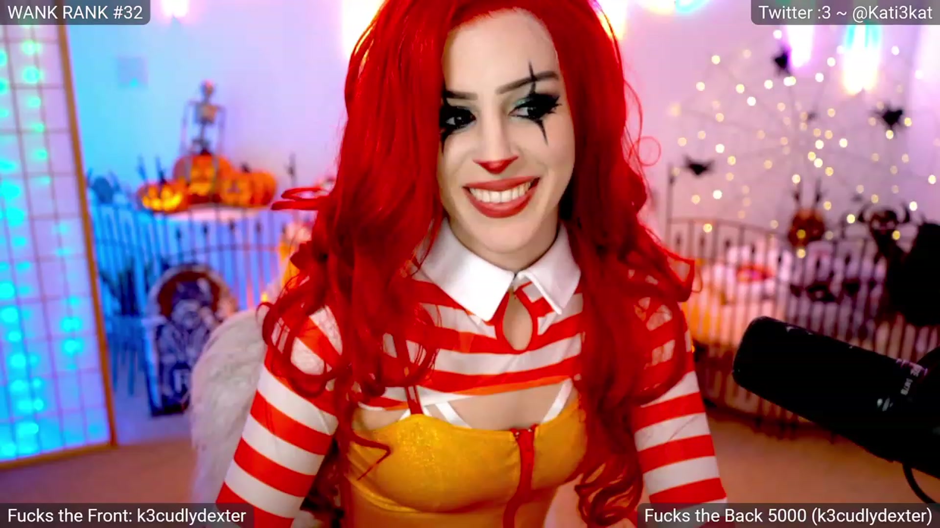 Gallery image thumbnail from Kati3Kat's myfreecams stream on, 11/01/2023, 04:55 image 17 of 20