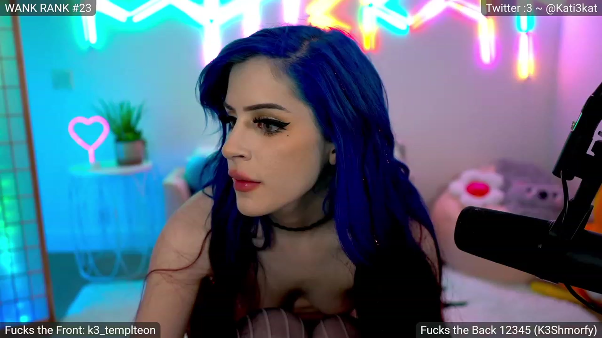 Gallery image thumbnail from Kati3Kat's myfreecams stream on, 12/01/2023, 06:39 image 16 of 20
