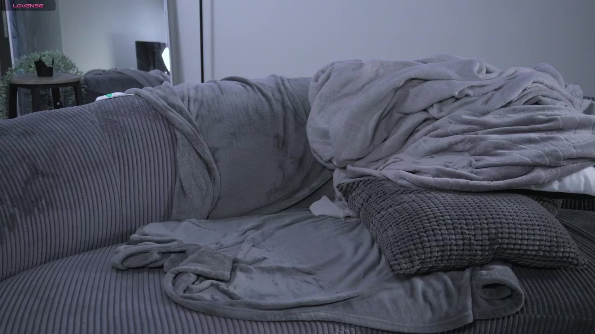 Gallery image thumbnail from KatieBell's myfreecams stream on, 08/10/2025, 03:43 image 14 of 20
