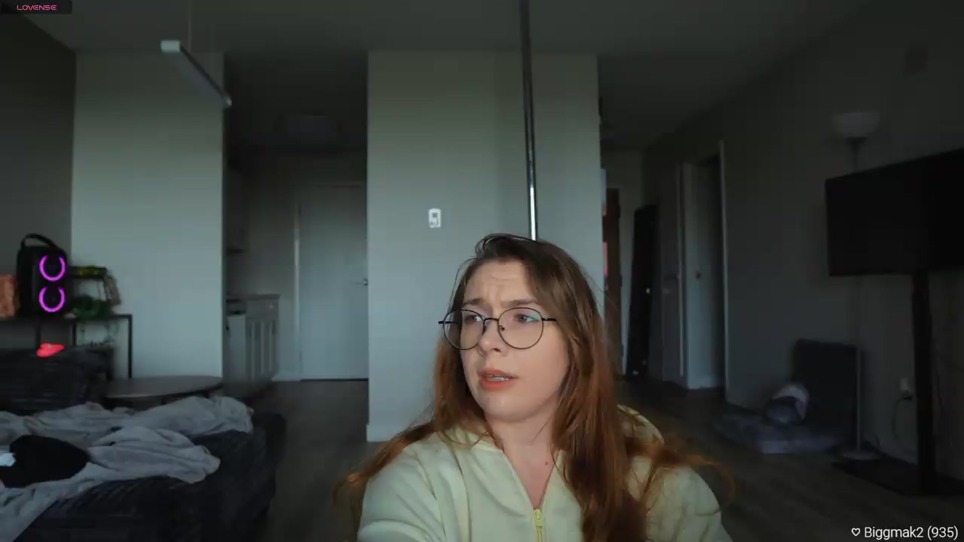 Gallery image thumbnail from KatieBell's myfreecams stream on, 08/16/2026, 23:45 image 13 of 20