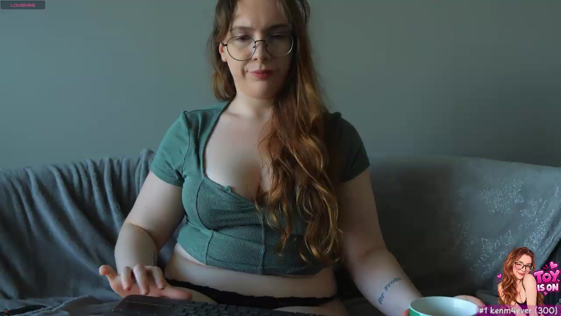 Gallery image thumbnail from KatieBell's myfreecams stream on, 09/10/2026, 18:09 image 17 of 20