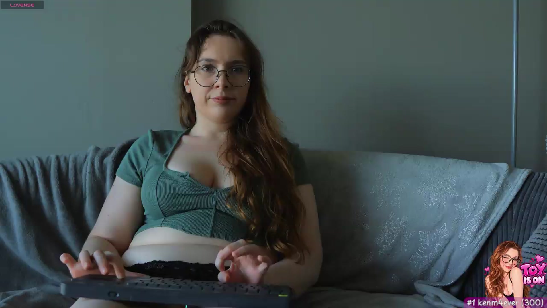 Gallery image thumbnail from KatieBell's myfreecams stream on, 09/10/2026, 18:09 image 12 of 20