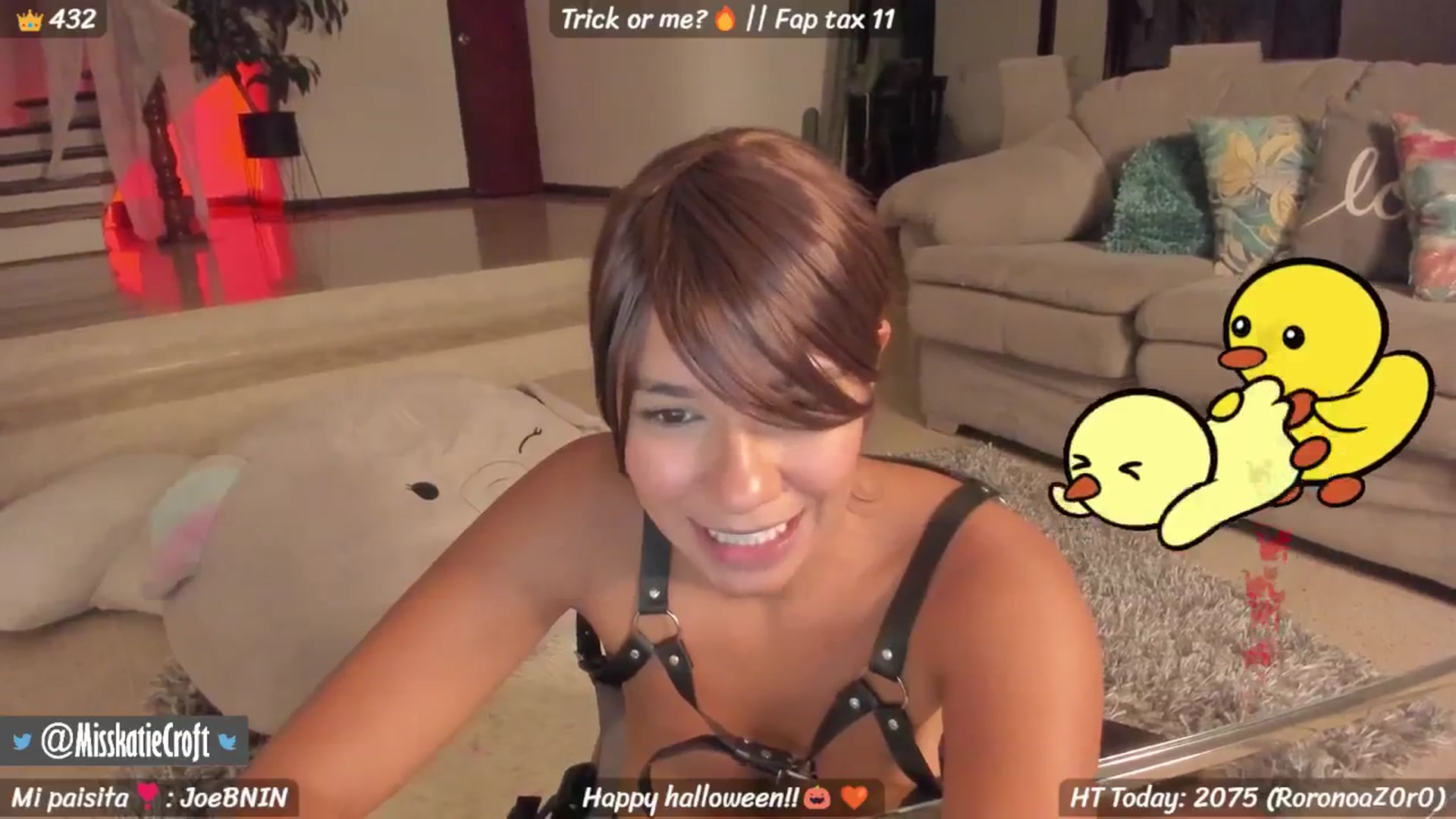 Gallery image thumbnail from KatieCroft's myfreecams stream on, 11/01/2025, 06:01 image 5 of 20