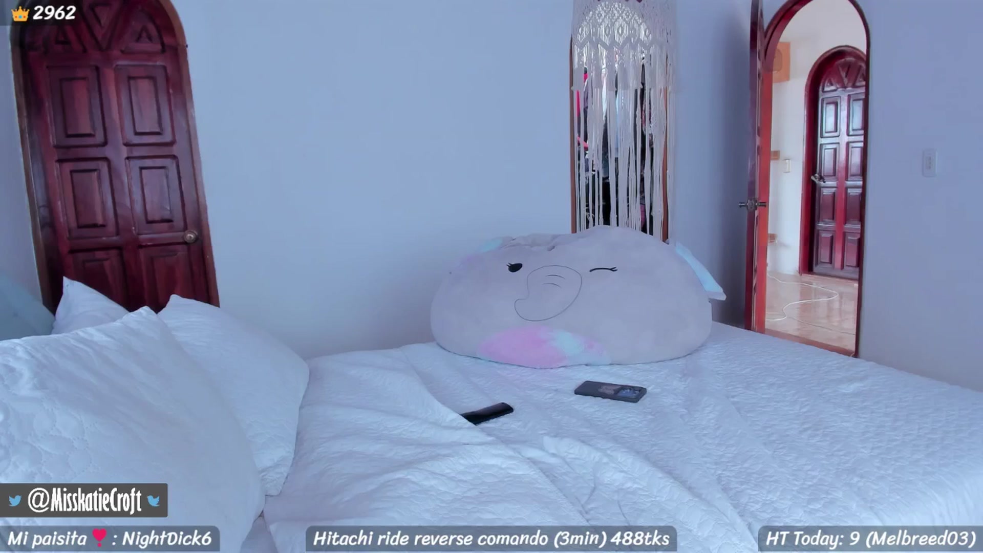 Gallery image thumbnail from KatieCroft's myfreecams stream on, 11/13/2025, 15:54 image 18 of 20