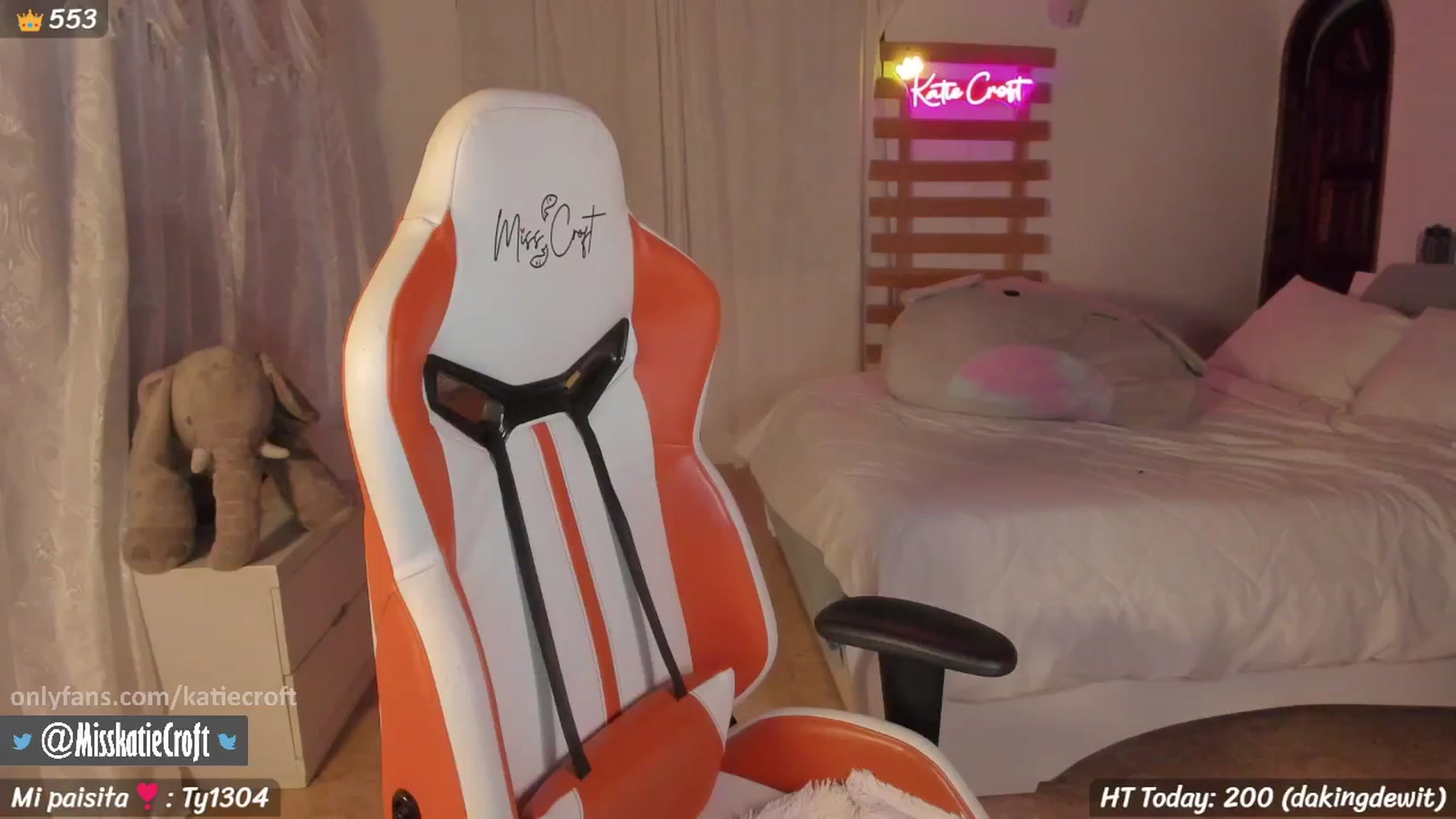 Gallery image thumbnail from KatieCroft's myfreecams stream on, 02/14/2026, 03:10 image 12 of 20