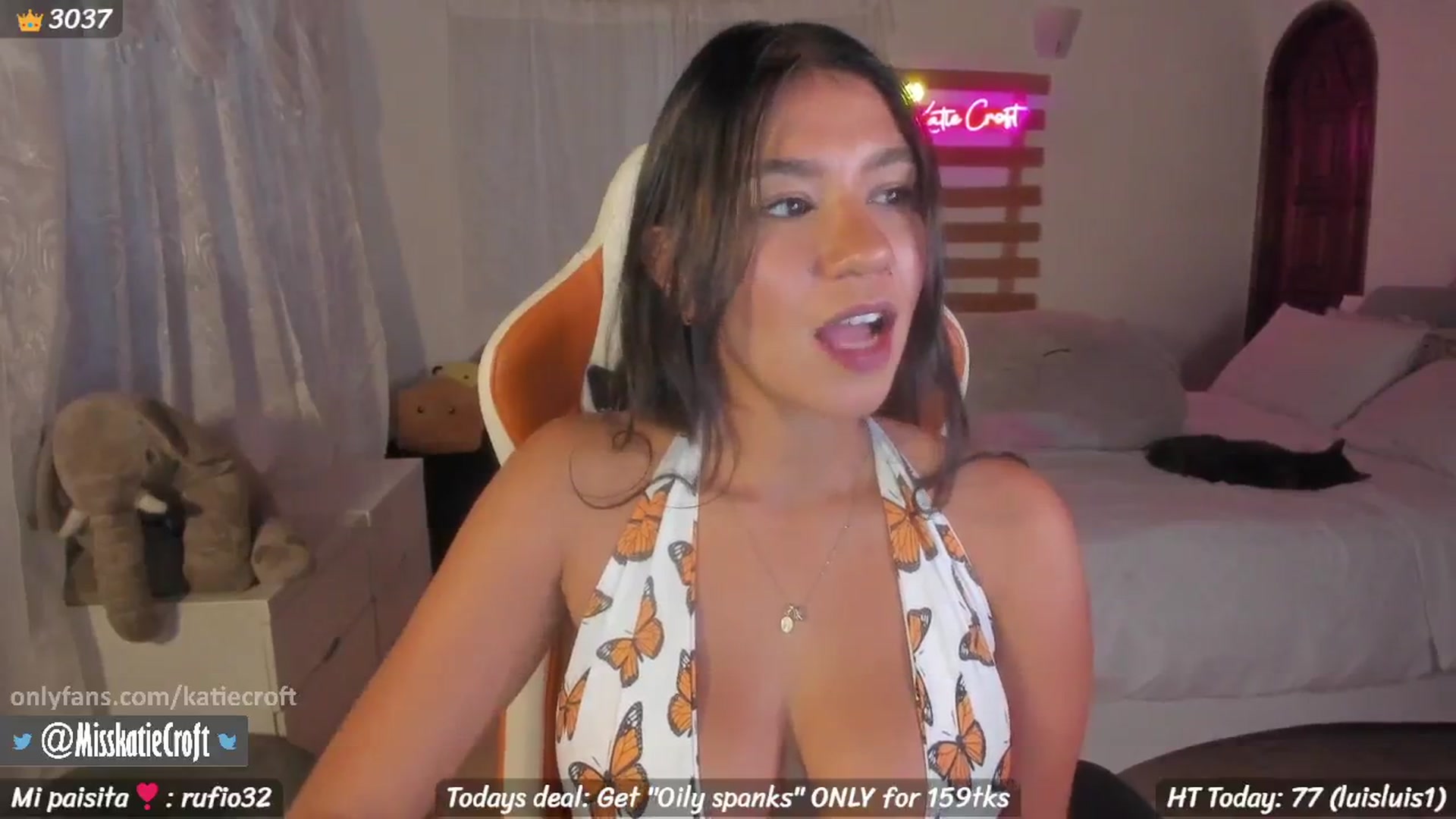 Gallery image thumbnail from KatieCroft's myfreecams stream on, 03/10/2026, 24:56 image 3 of 20