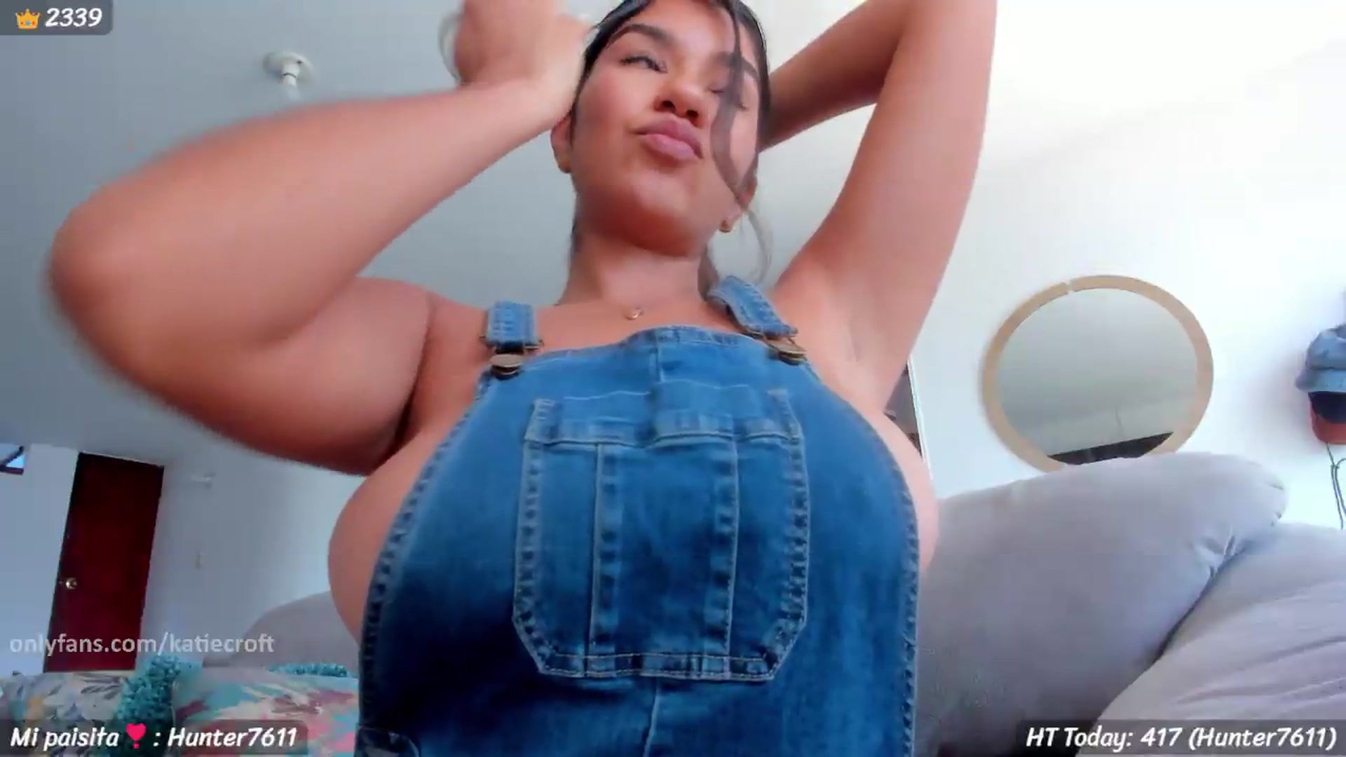Gallery image thumbnail from KatieCroft's myfreecams stream on, 05/09/2026, 18:33 image 15 of 20