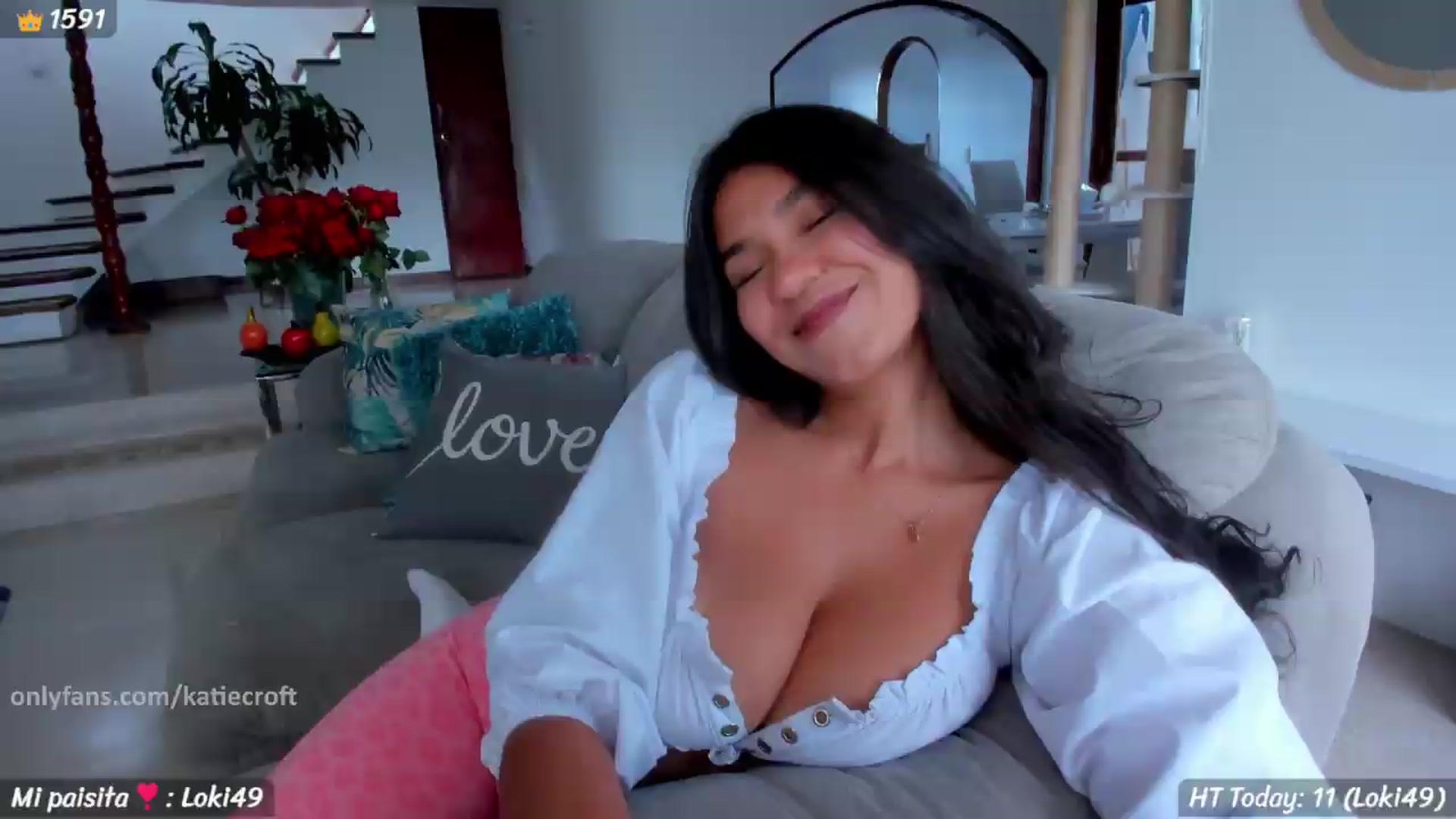 Gallery image thumbnail from KatieCroft's myfreecams stream on, 06/01/2026, 18:09 image 14 of 20