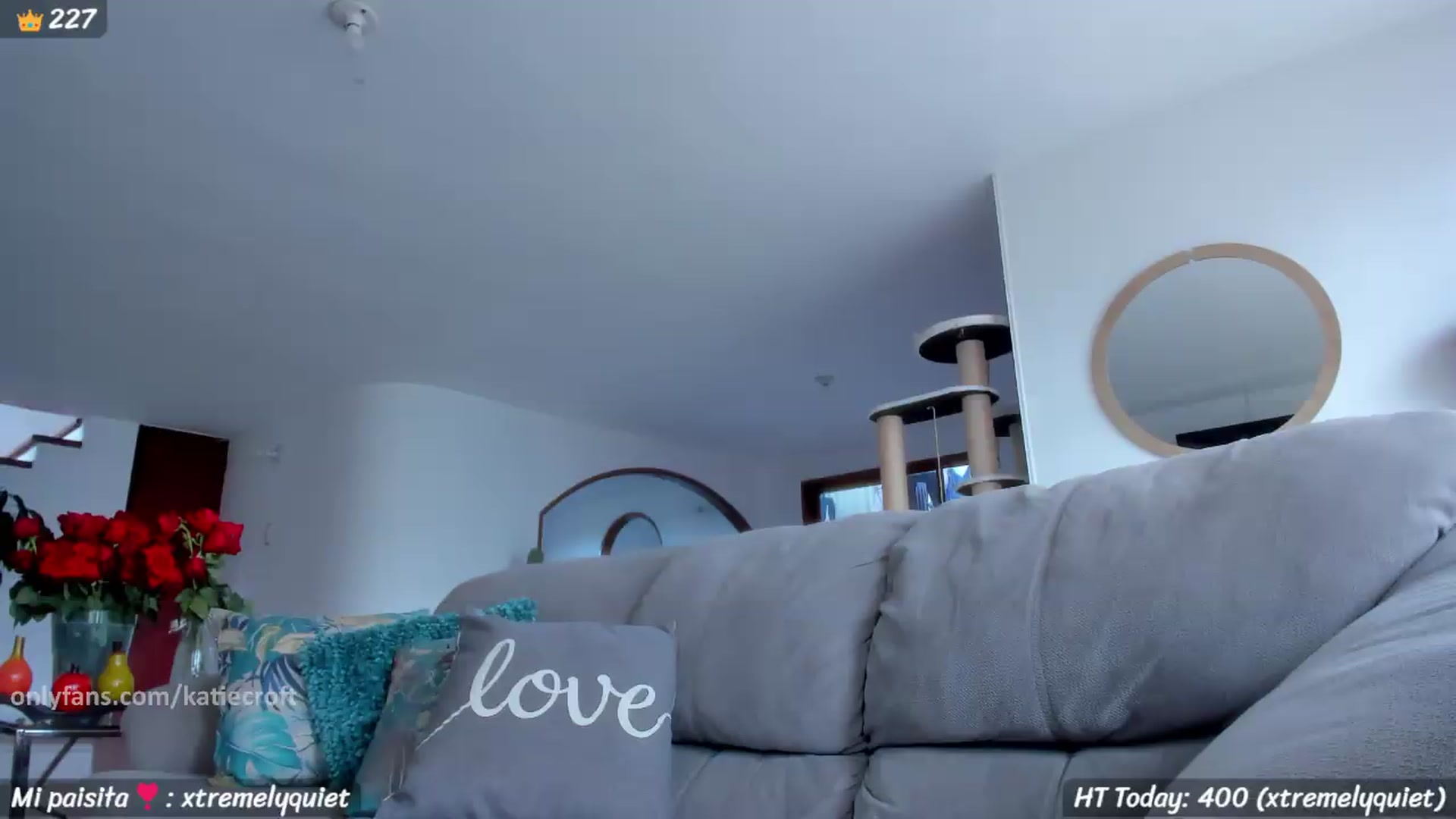 Gallery image thumbnail from KatieCroft's myfreecams stream on, 06/01/2026, 20:40 image 17 of 20