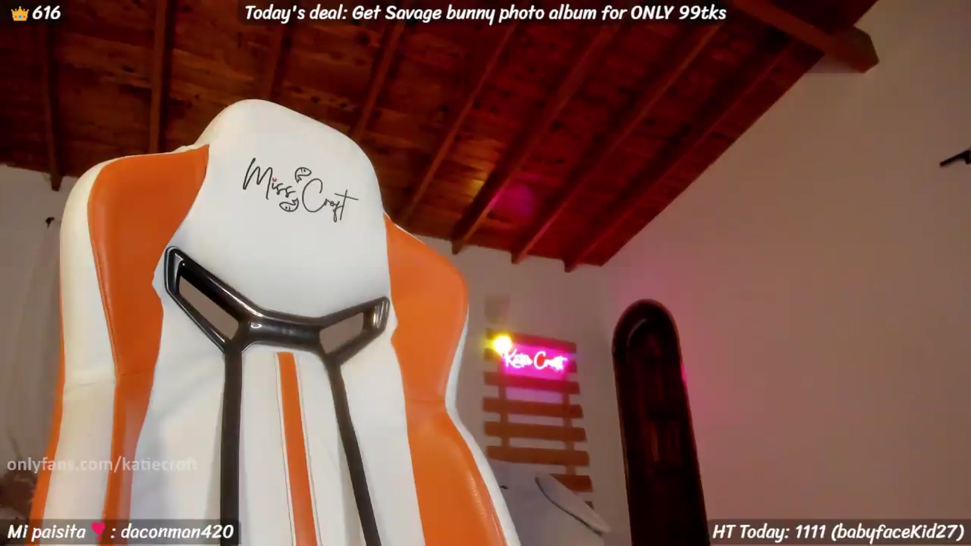 Gallery image thumbnail from KatieCroft's myfreecams stream on, 06/11/2026, 03:52 image 20 of 20