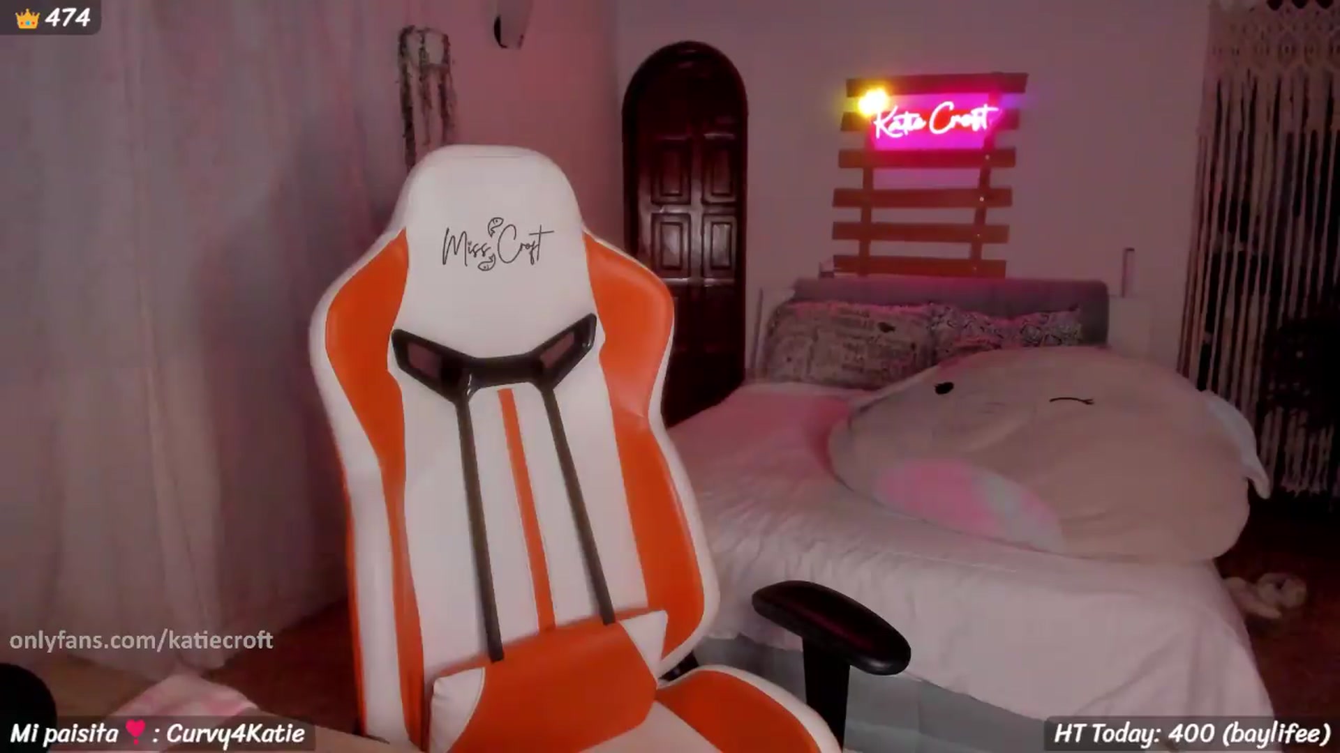 Gallery image thumbnail from KatieCroft's myfreecams stream on, 07/10/2026, 24:00 image 11 of 20