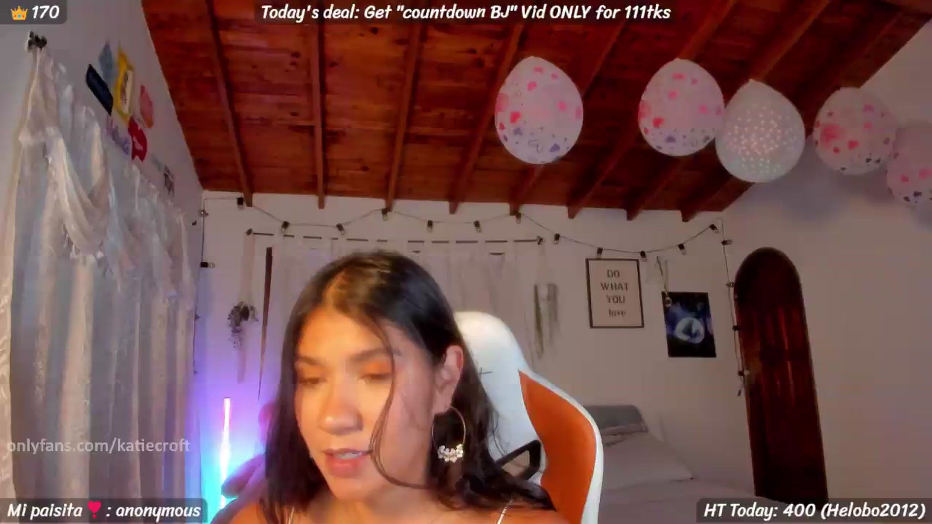 Gallery image thumbnail from KatieCroft's myfreecams stream on, 09/05/2026, 04:52 image 8 of 20