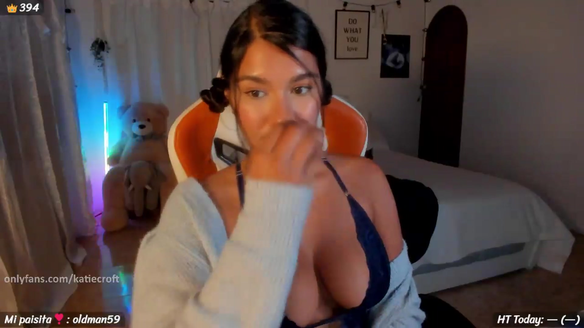 Gallery image thumbnail from KatieCroft's myfreecams stream on, 09/11/2026, 02:02 image 6 of 20