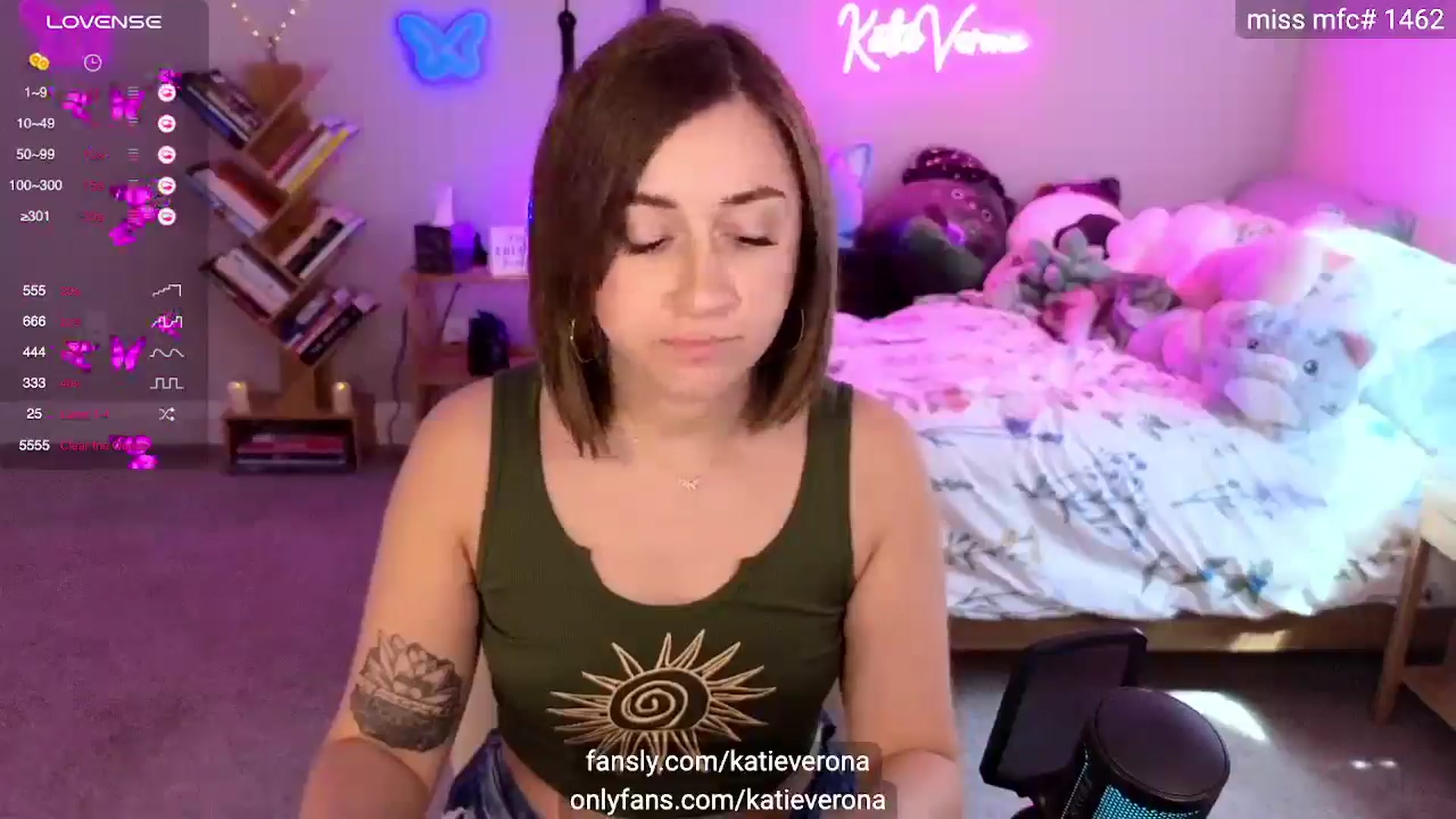 Gallery image thumbnail from KatieVerona's myfreecams stream on, 03/25/2025, 19:44 image 2 of 20