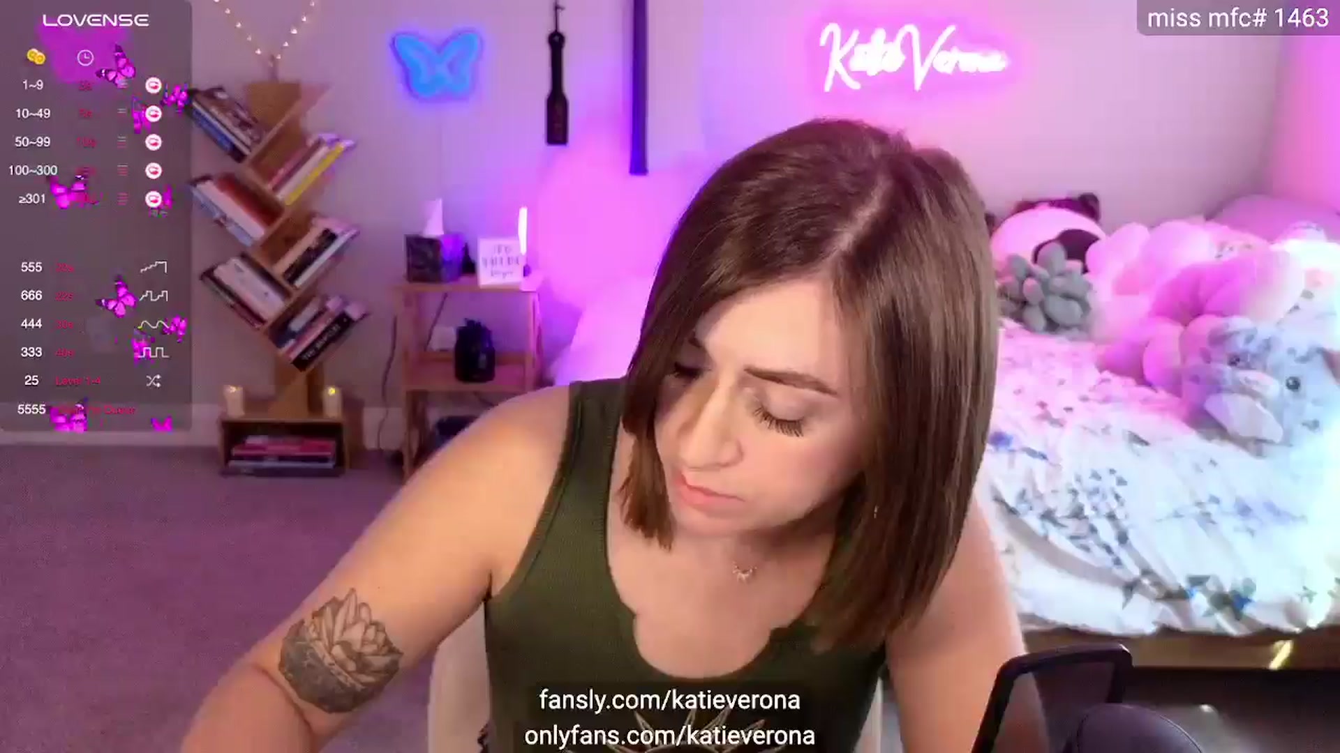 Gallery image thumbnail from KatieVerona's myfreecams stream on, 03/25/2025, 19:44 image 10 of 20