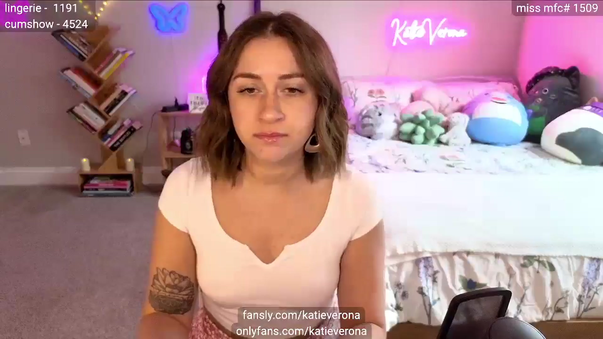 Gallery image thumbnail from KatieVerona's myfreecams stream on, 03/31/2025, 19:39 image 4 of 20