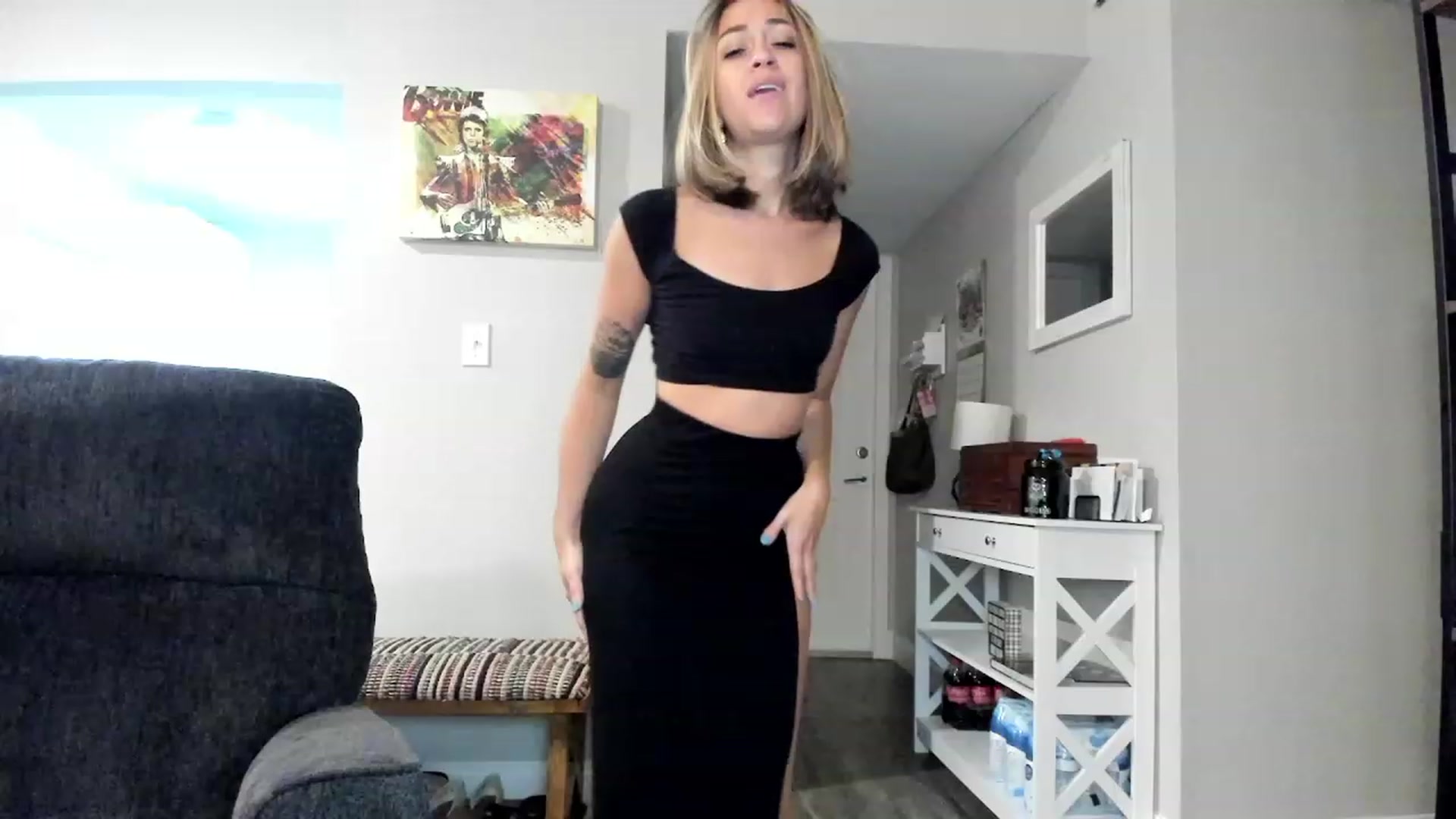 Gallery image thumbnail from KatieVerona96's myfreecams stream on, 06/20/2023, 03:01 image 5 of 20