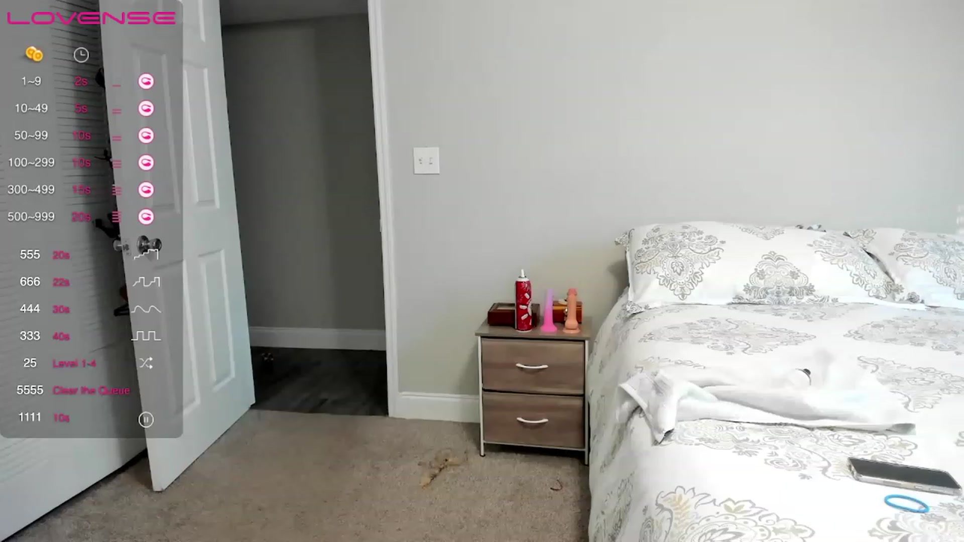Gallery image thumbnail from KatieVerona96's myfreecams stream on, 07/07/2023, 24:08 image 12 of 20
