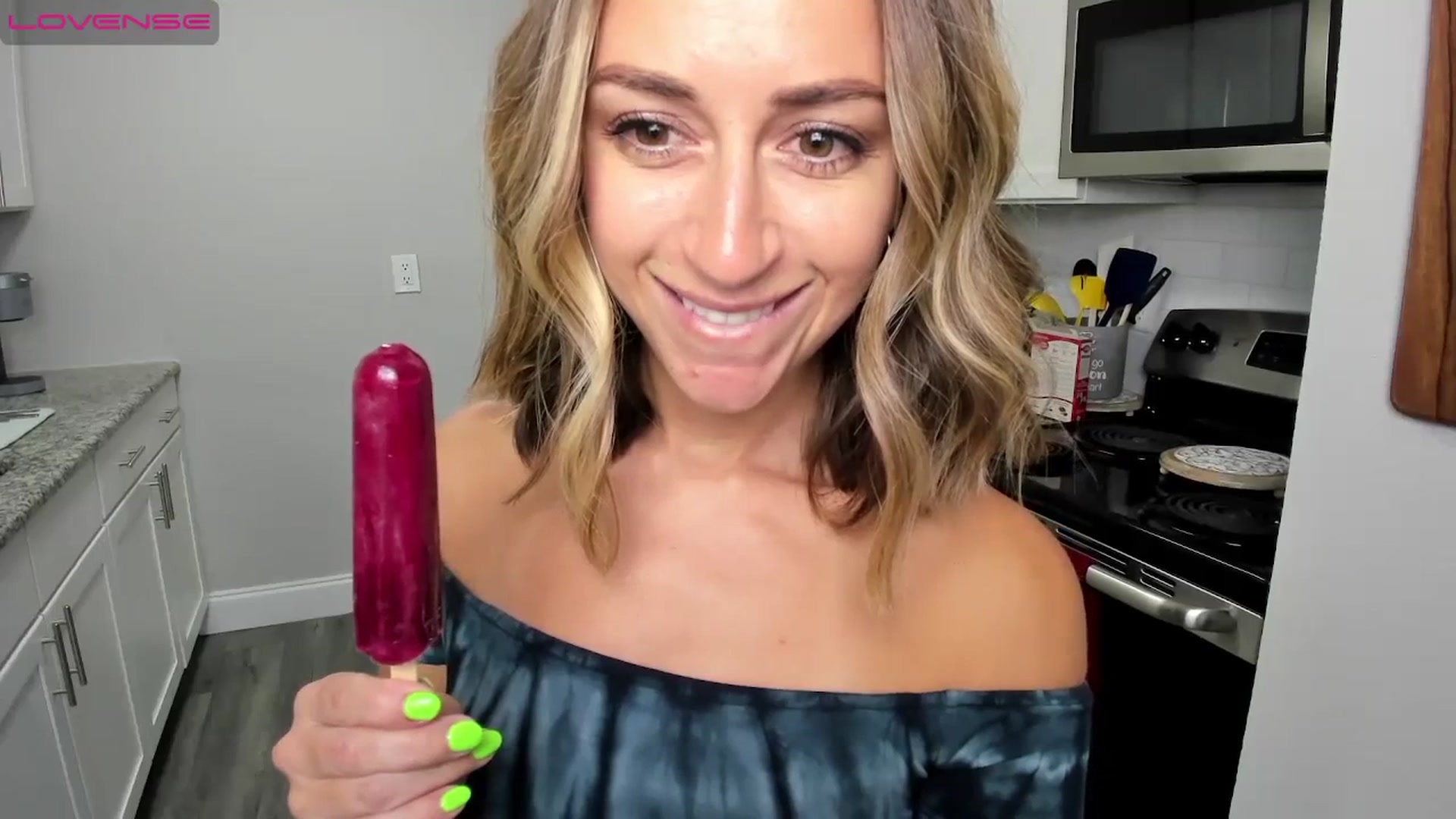 Gallery image thumbnail from KatieVerona96's myfreecams stream on, 07/11/2023, 19:56 image 7 of 20