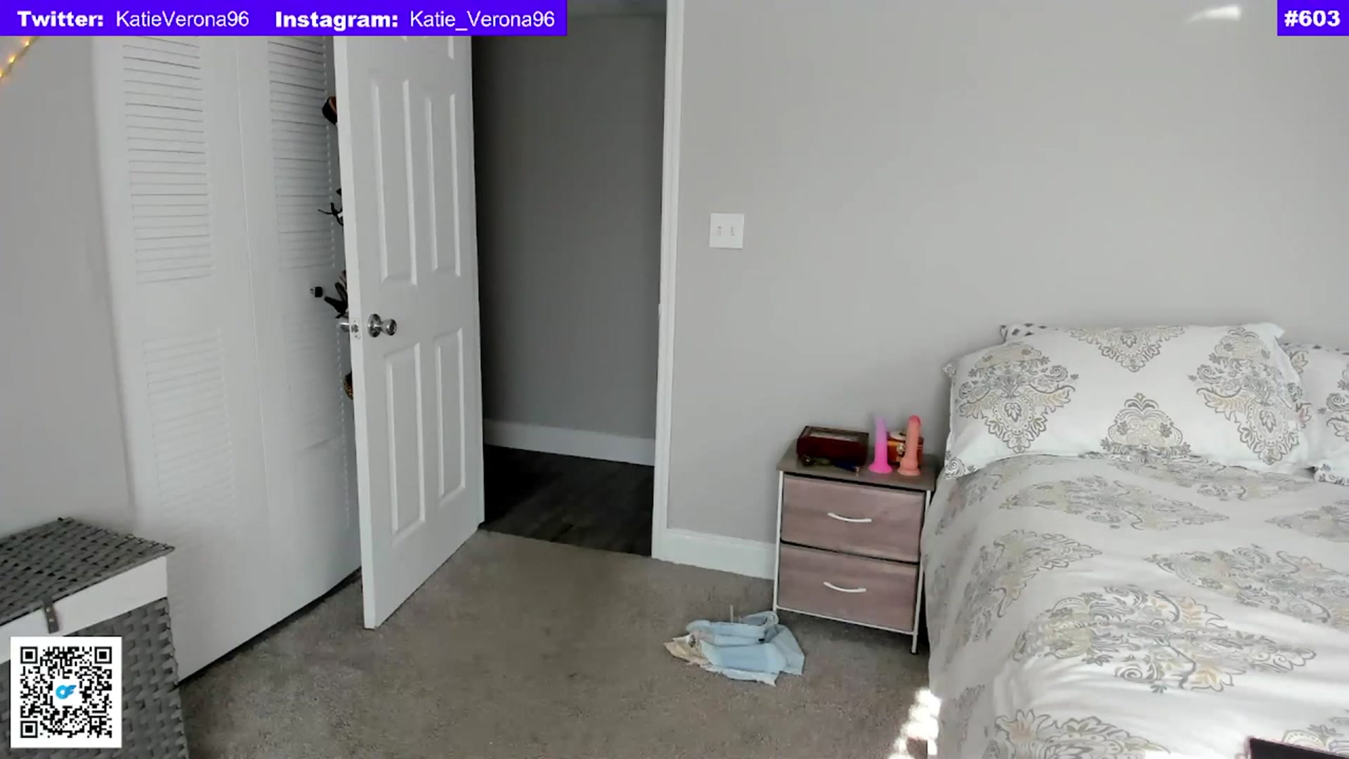 Gallery image thumbnail from KatieVerona96's myfreecams stream on, 07/19/2023, 23:28 image 4 of 20