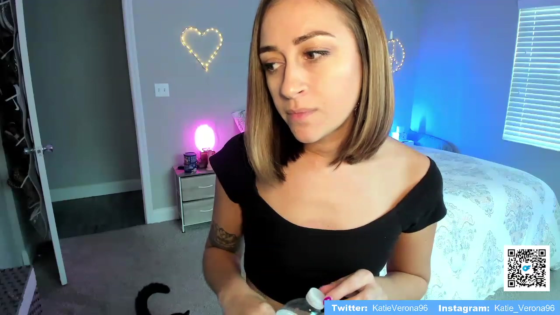 Gallery image thumbnail from KatieVerona96's myfreecams stream on, 08/02/2023, 22:54 image 18 of 20