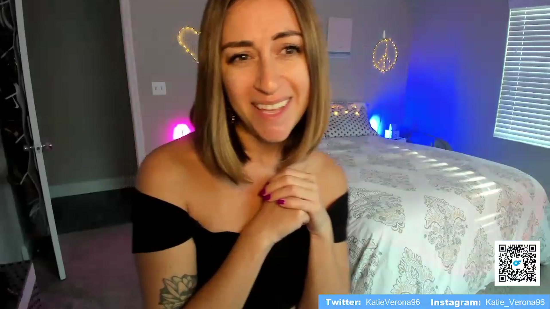 Gallery image thumbnail from KatieVerona96's myfreecams stream on, 08/02/2023, 22:54 image 16 of 20