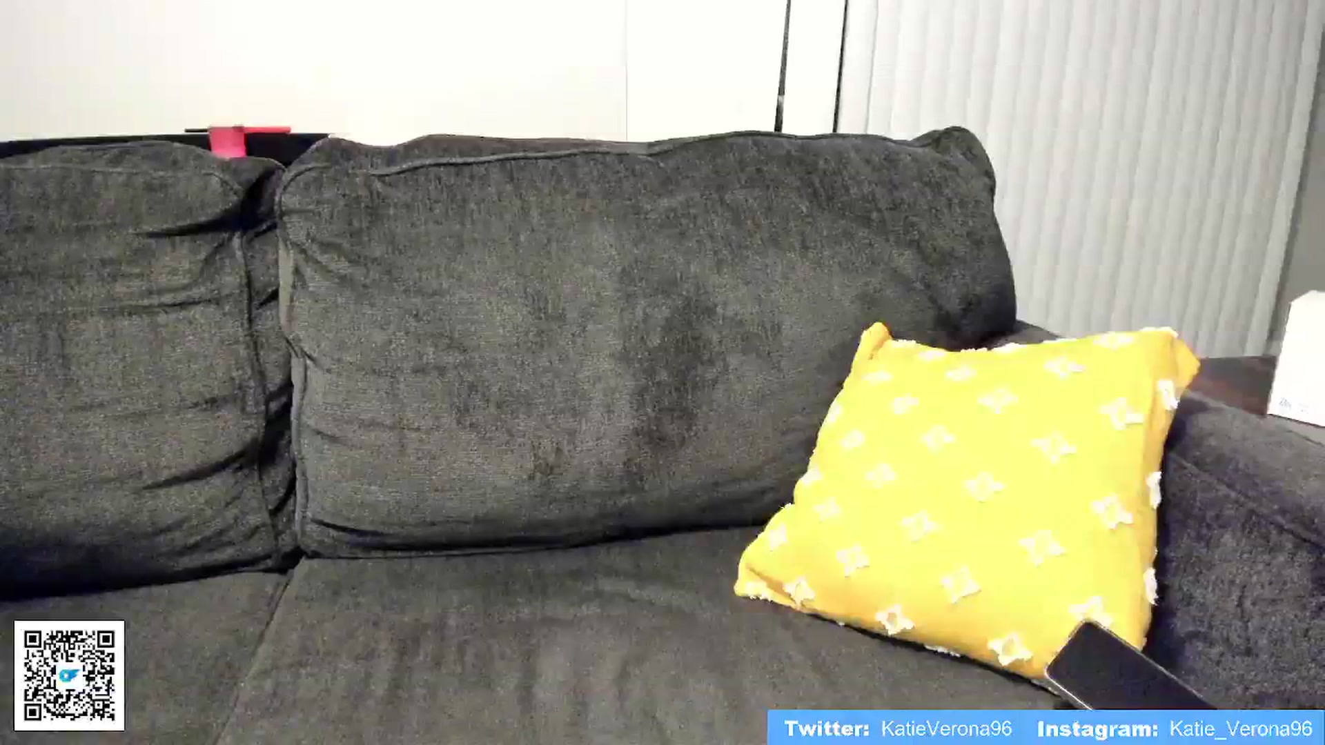 Gallery image thumbnail from KatieVerona96's myfreecams stream on, 08/09/2023, 01:00 image 18 of 20