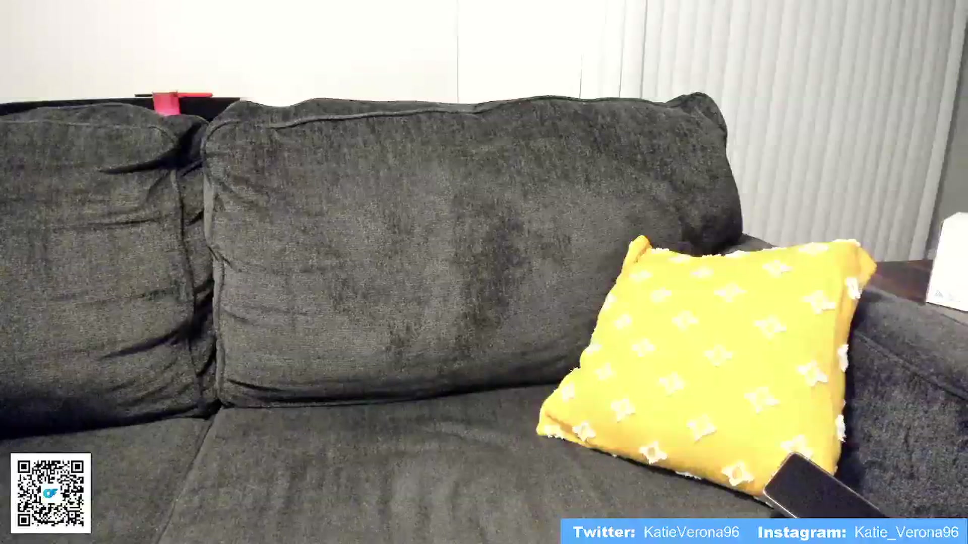 Gallery image thumbnail from KatieVerona96's myfreecams stream on, 08/09/2023, 01:00 image 17 of 20