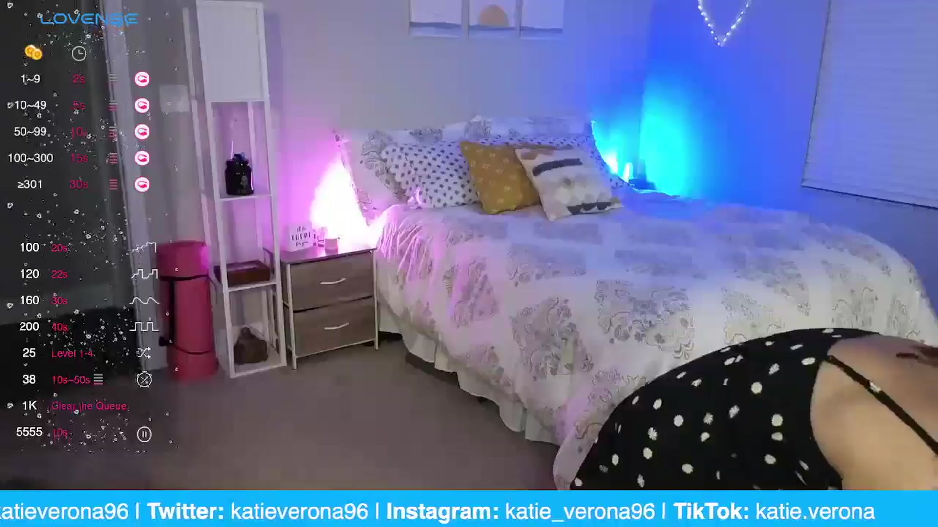 Gallery image thumbnail from KatieVerona96's myfreecams stream on, 05/14/2024, 02:24 image 6 of 20