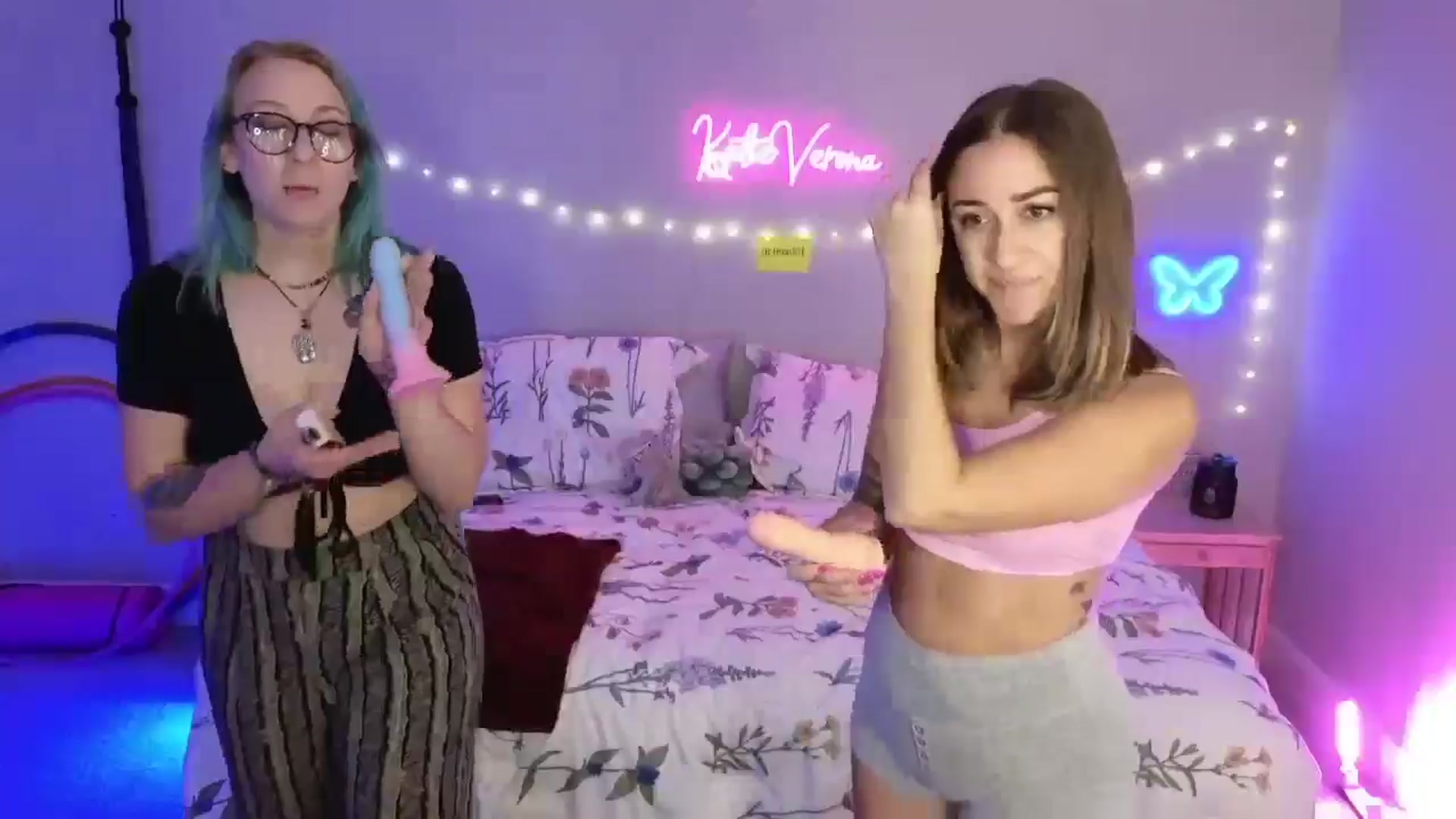 Gallery image thumbnail from KatieVerona96's myfreecams stream on, 06/02/2024, 05:51 image 3 of 20