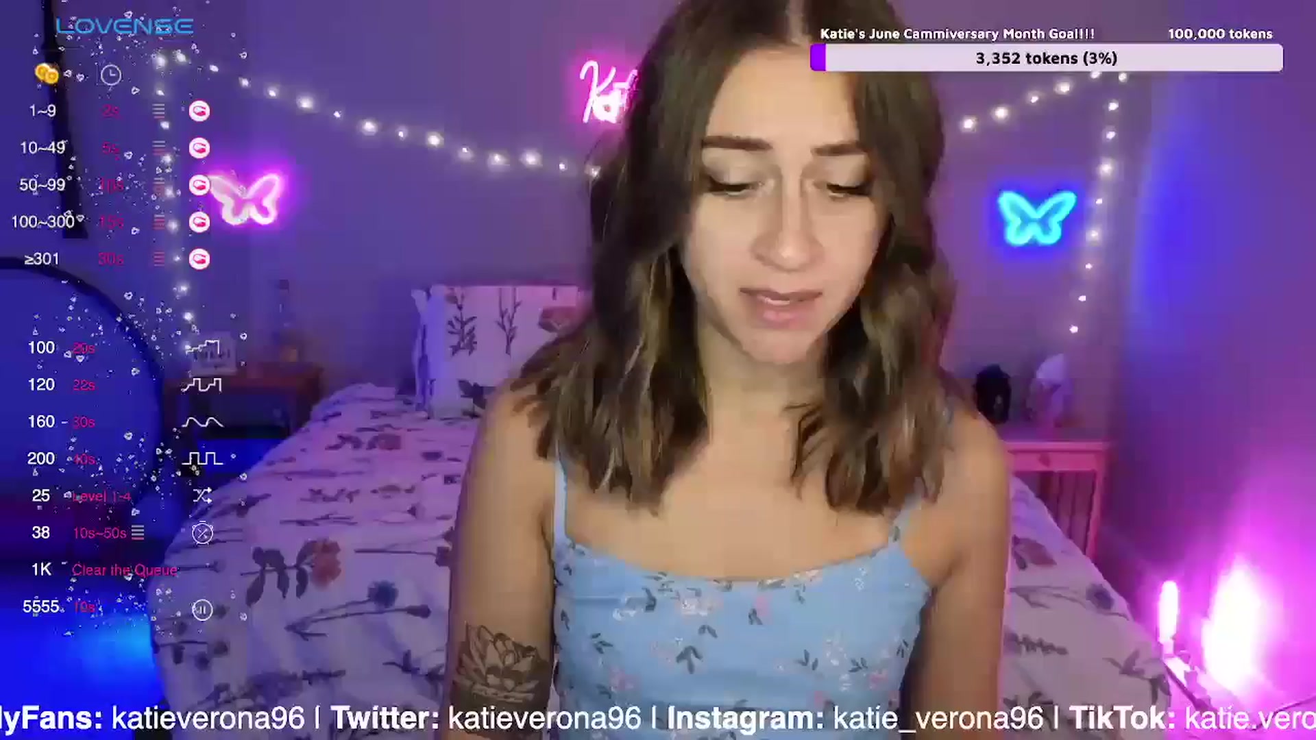 Gallery image thumbnail from KatieVerona96's myfreecams stream on, 06/04/2024, 01:57 image 14 of 20