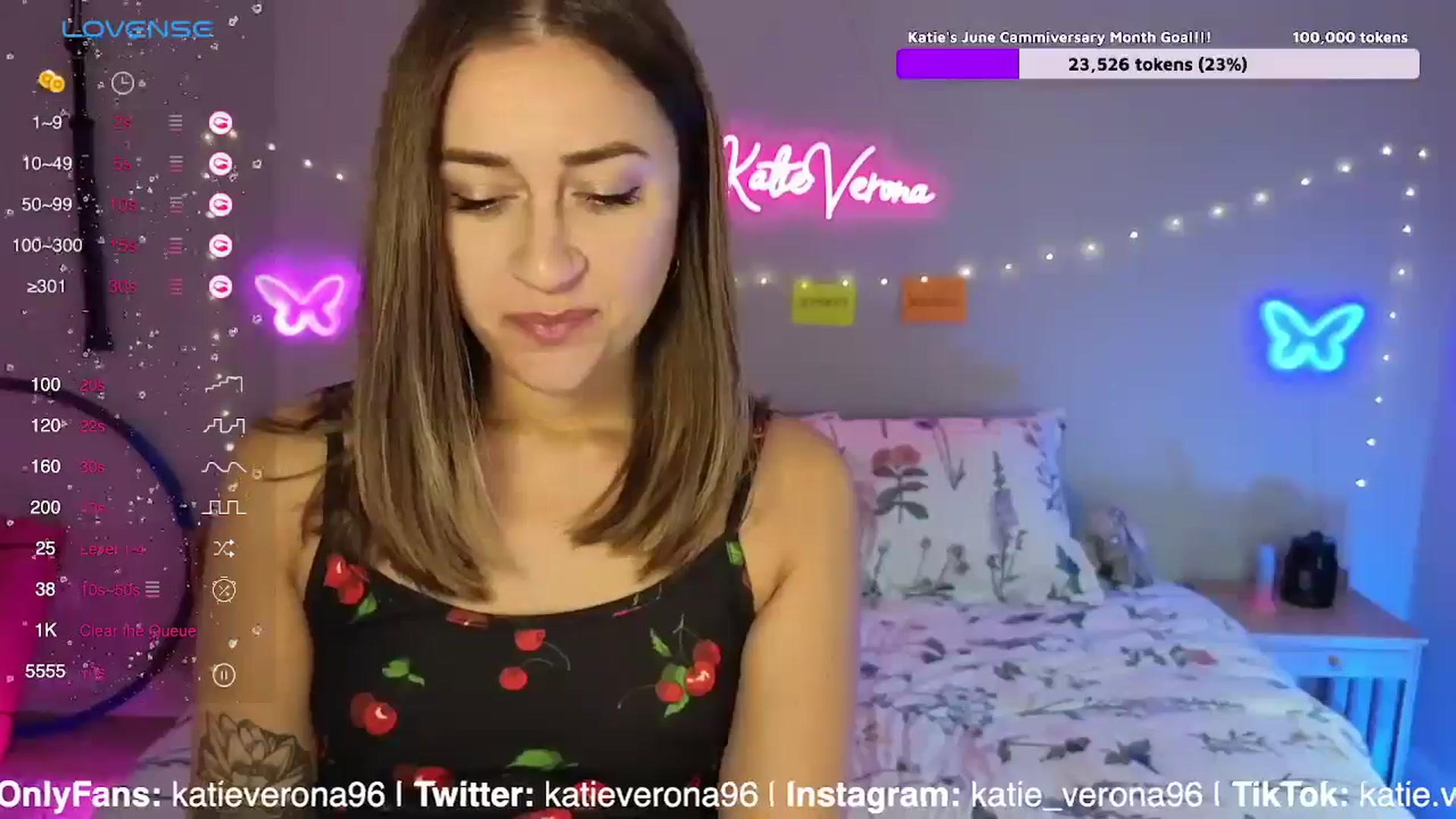 Gallery image thumbnail from KatieVerona96's myfreecams stream on, 06/11/2024, 19:22 image 14 of 20