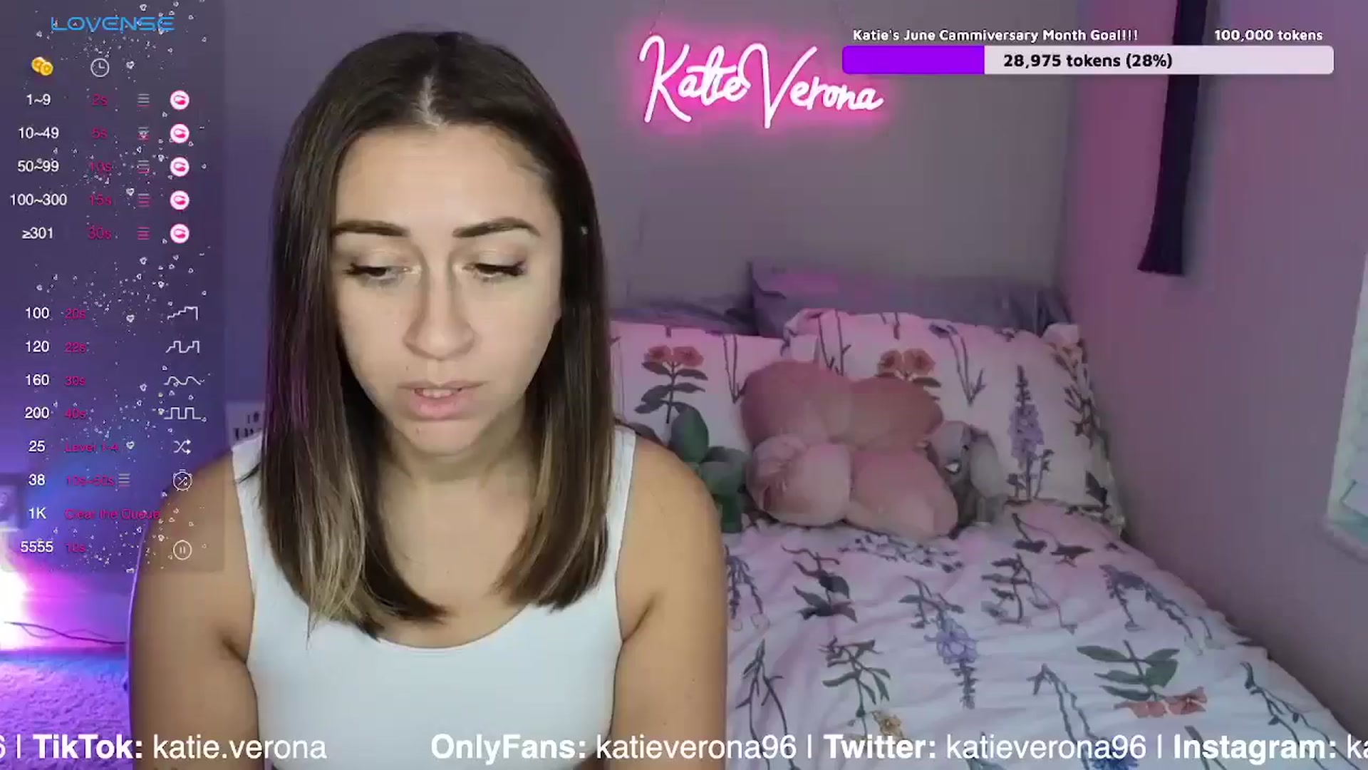 Gallery image thumbnail from KatieVerona96's myfreecams stream on, 06/19/2024, 01:44 image 1 of 20