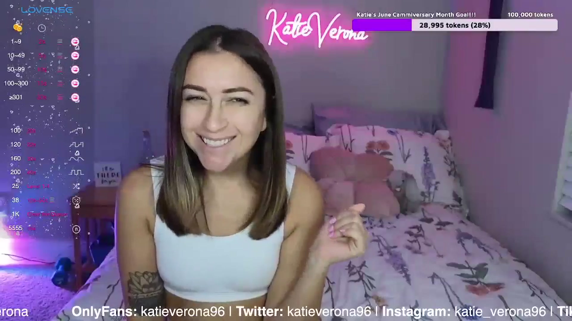 Gallery image thumbnail from KatieVerona96's myfreecams stream on, 06/19/2024, 01:44 image 7 of 20