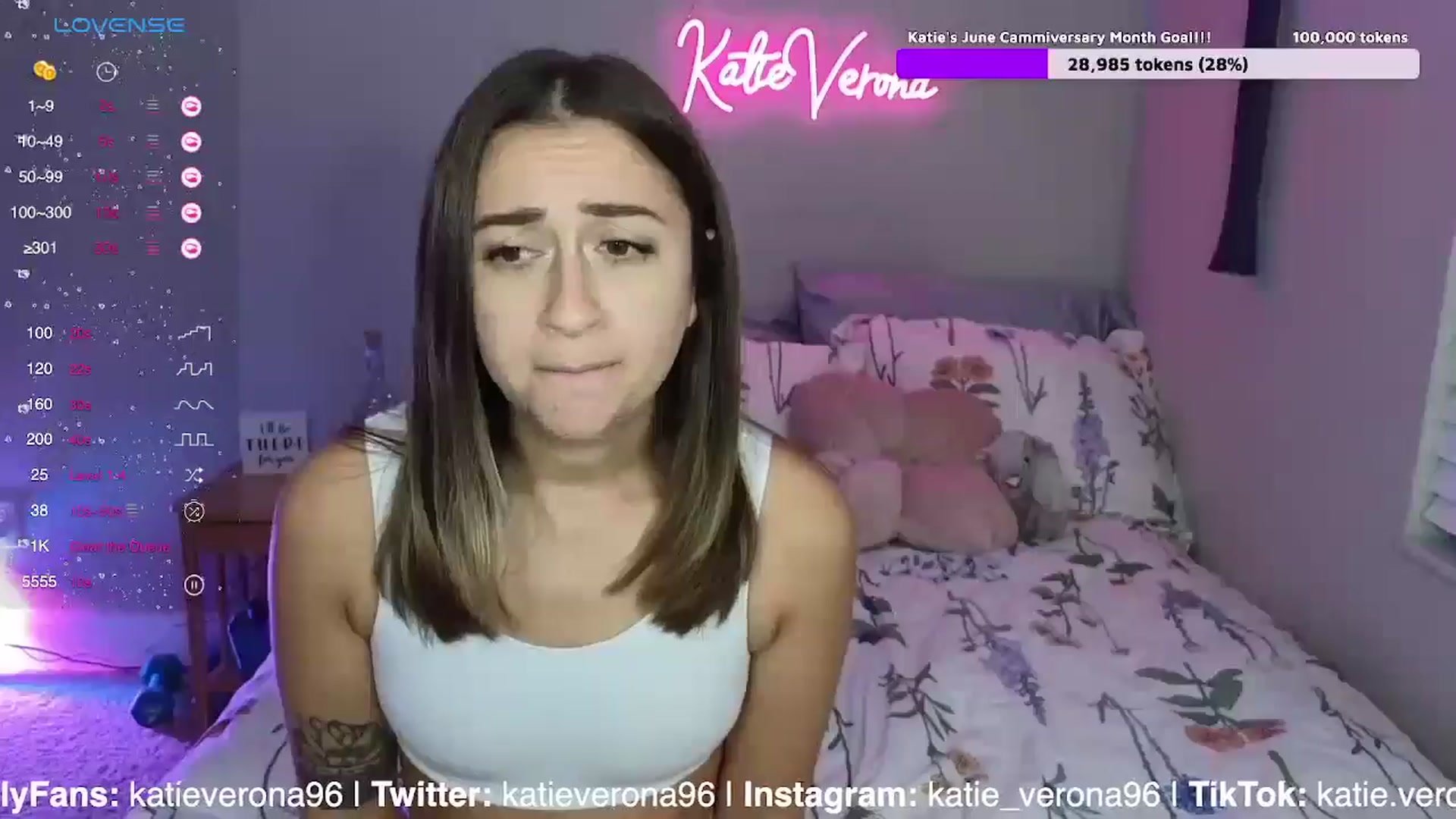 Gallery image thumbnail from KatieVerona96's myfreecams stream on, 06/19/2024, 01:44 image 6 of 20
