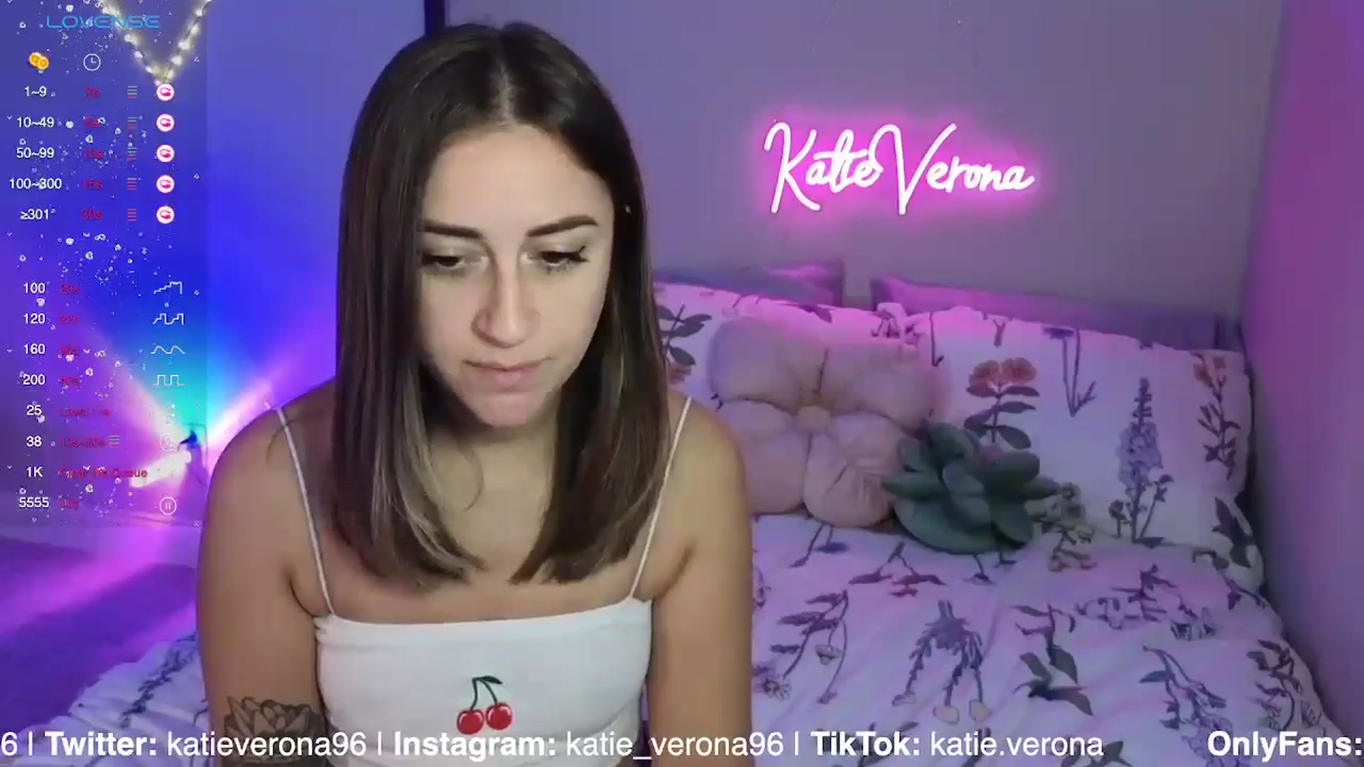 Gallery image thumbnail from KatieVerona96's myfreecams stream on, 06/26/2024, 24:39 image 13 of 20