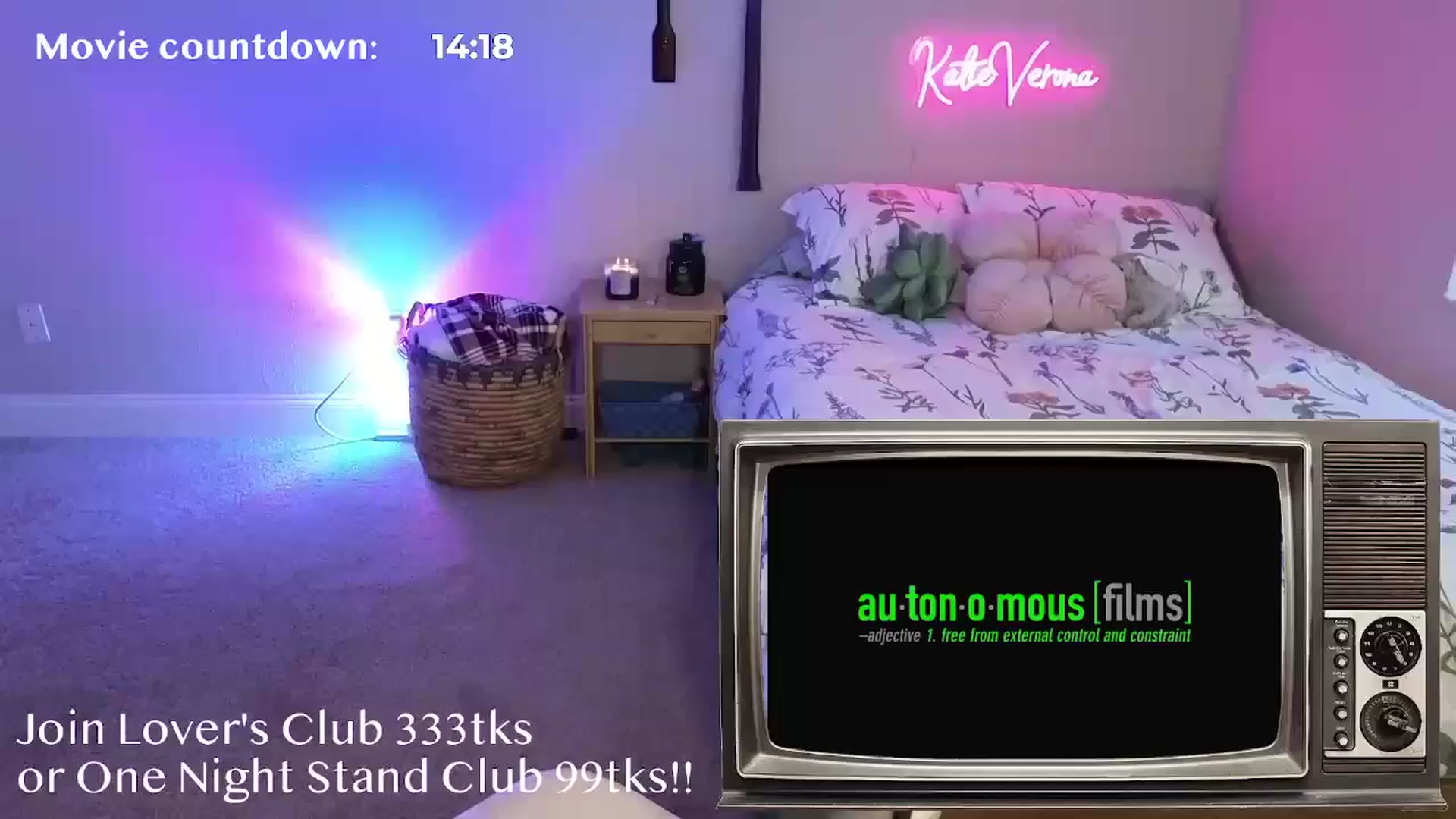 Gallery image thumbnail from KatieVerona96's myfreecams stream on, 08/07/2024, 02:00 image 1 of 20