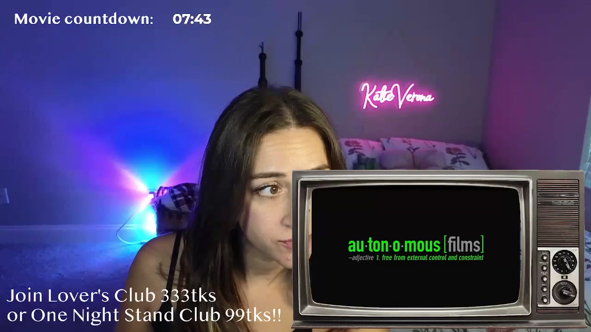 Gallery image thumbnail from KatieVerona96's myfreecams stream on, 08/07/2024, 02:00 image 2 of 20