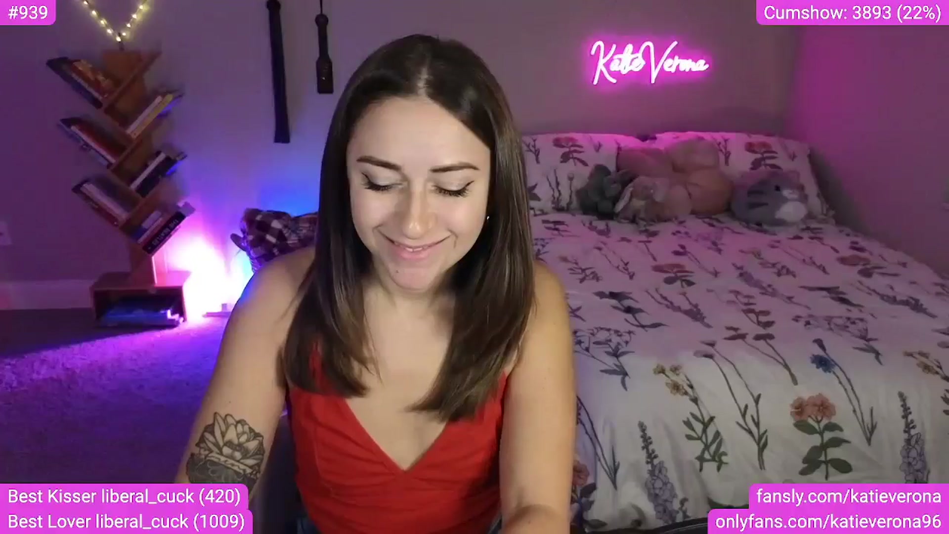 Gallery image thumbnail from KatieVerona96's myfreecams stream on, 08/28/2024, 24:36 image 12 of 20