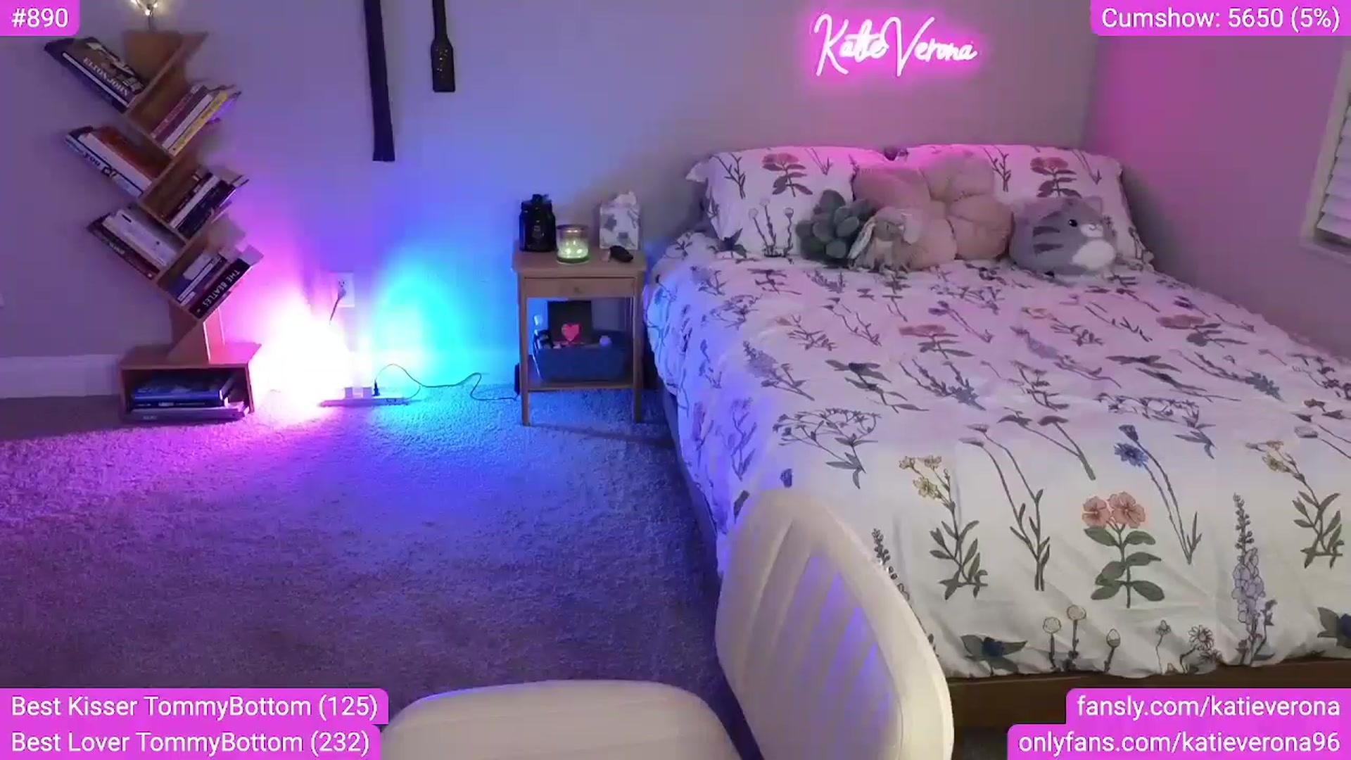 Gallery image thumbnail from KatieVerona96's myfreecams stream on, 08/30/2024, 02:10 image 4 of 20