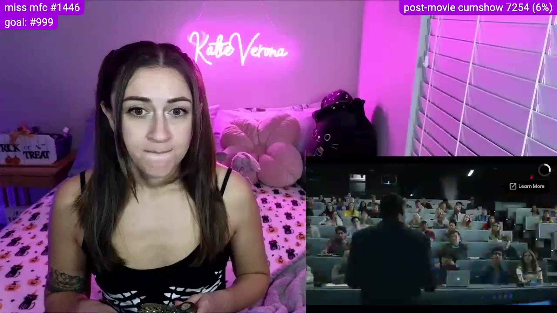 Gallery image thumbnail from KatieVerona96's myfreecams stream on, 10/15/2024, 03:03 image 8 of 20