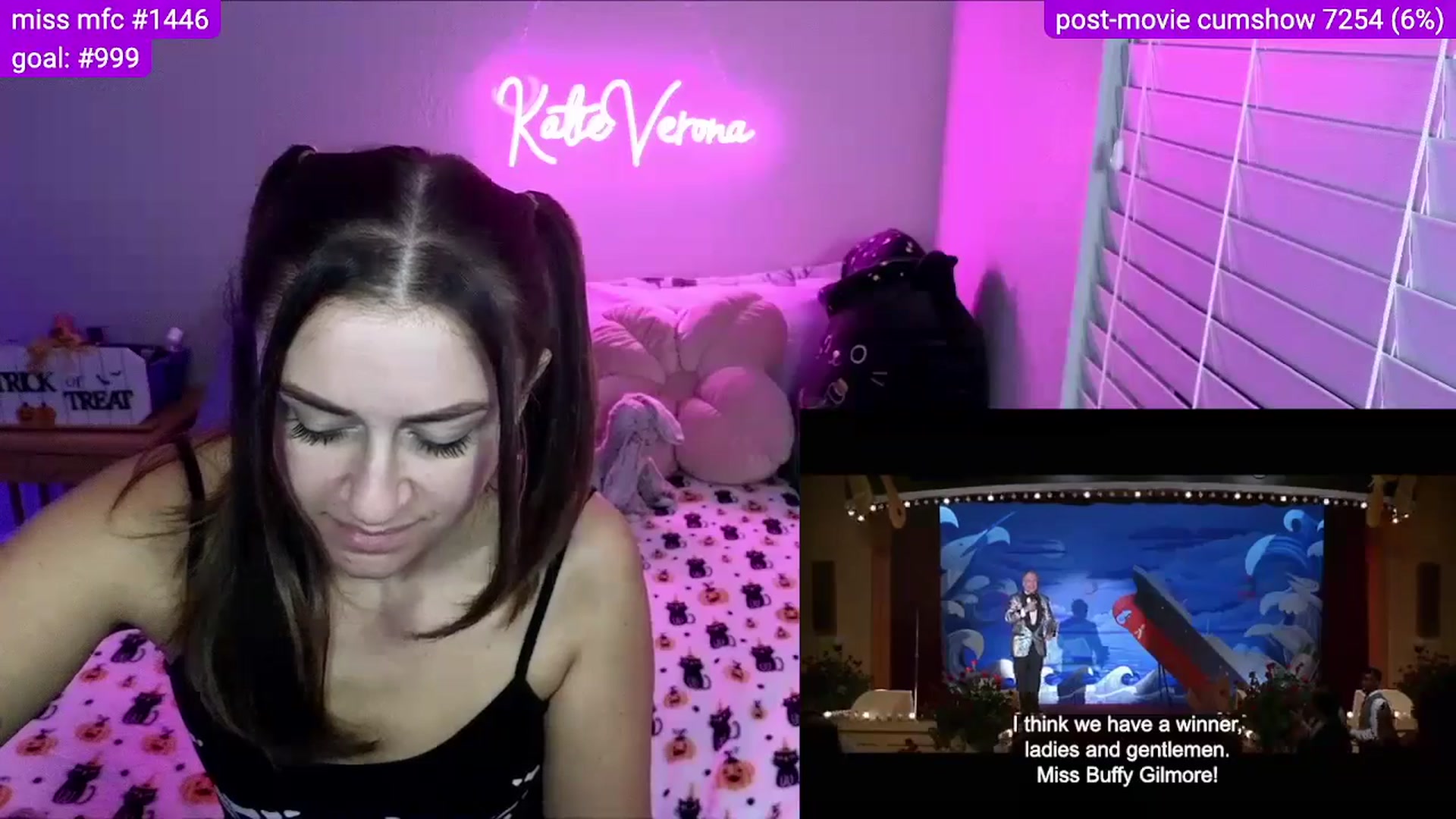 Gallery image thumbnail from KatieVerona96's myfreecams stream on, 10/15/2024, 03:03 image 7 of 20