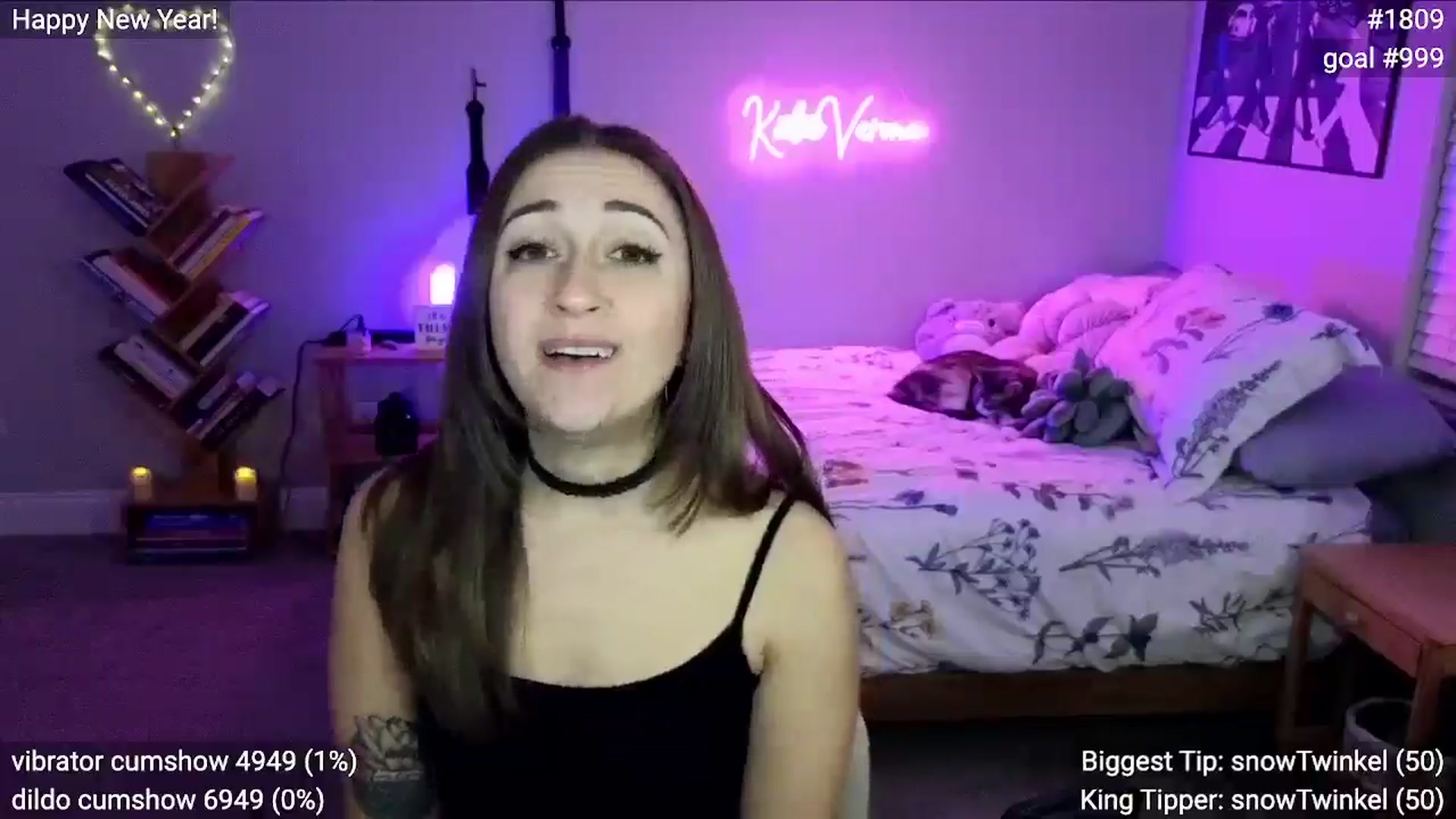 Gallery image thumbnail from KatieVerona96's myfreecams stream on, 01/02/2025, 02:16 image 3 of 20