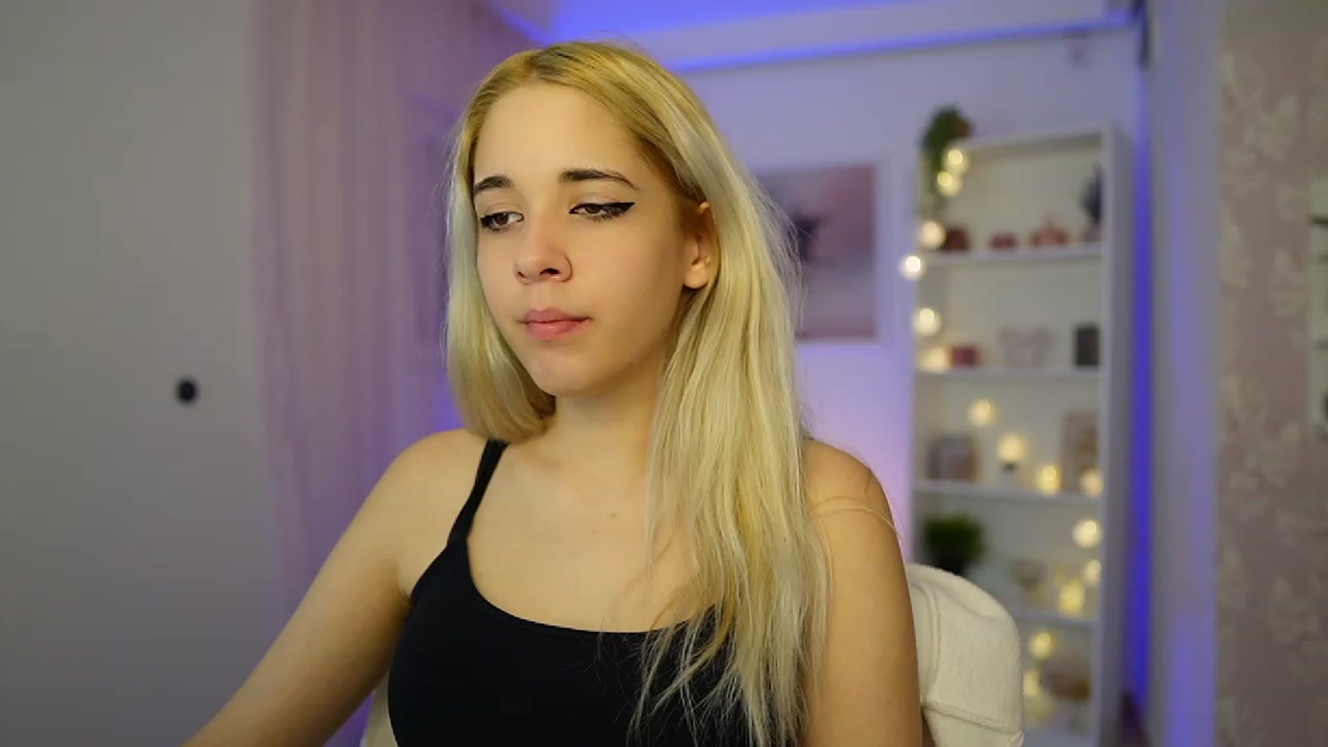 Gallery image thumbnail from Katie_Kush18's myfreecams stream on, 10/11/2023, 08:51 image 6 of 20