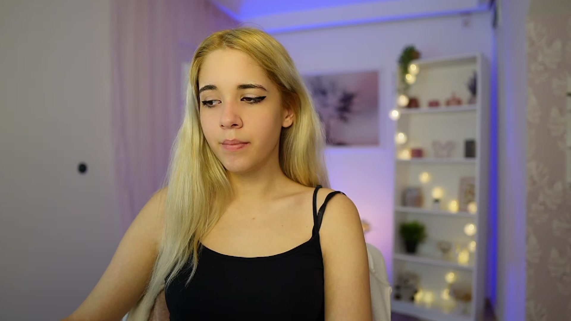 Gallery image thumbnail from Katie_Kush18's myfreecams stream on, 10/11/2023, 08:51 image 19 of 20