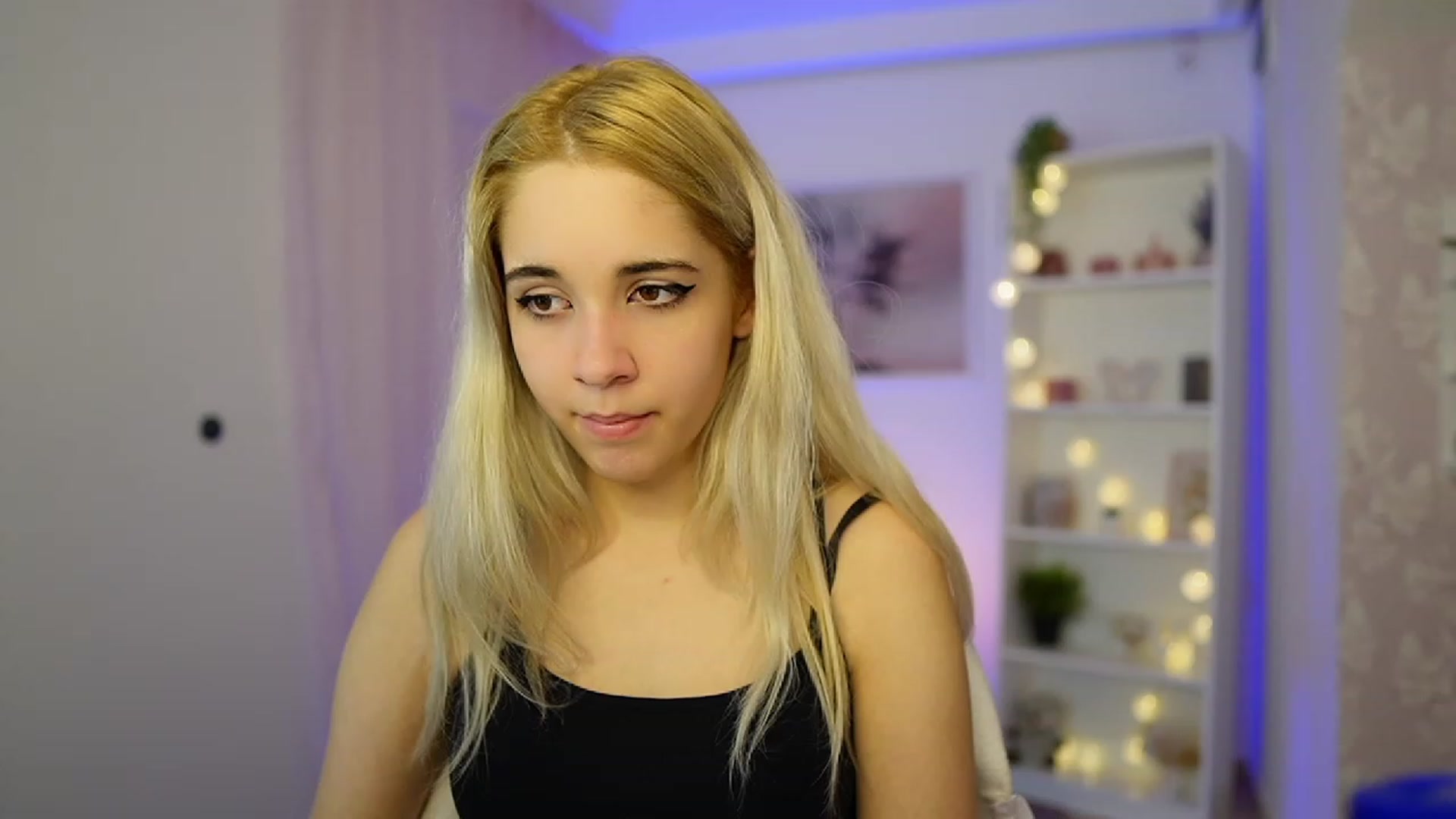 Gallery image thumbnail from Katie_Kush18's myfreecams stream on, 10/11/2023, 11:47 image 2 of 20